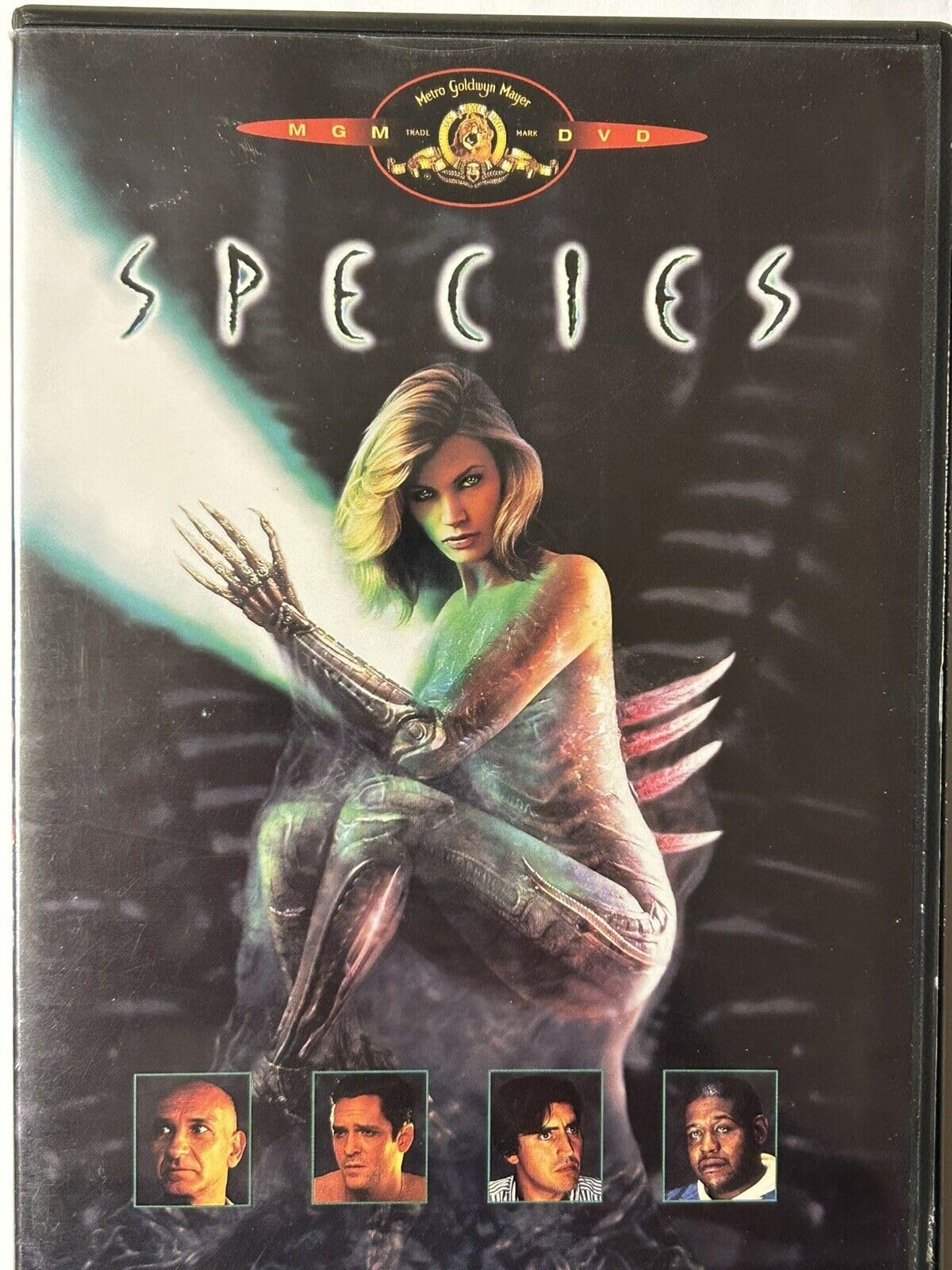 Species DVD importación USA película de ciencia ficción terror y monstruos espaciales
