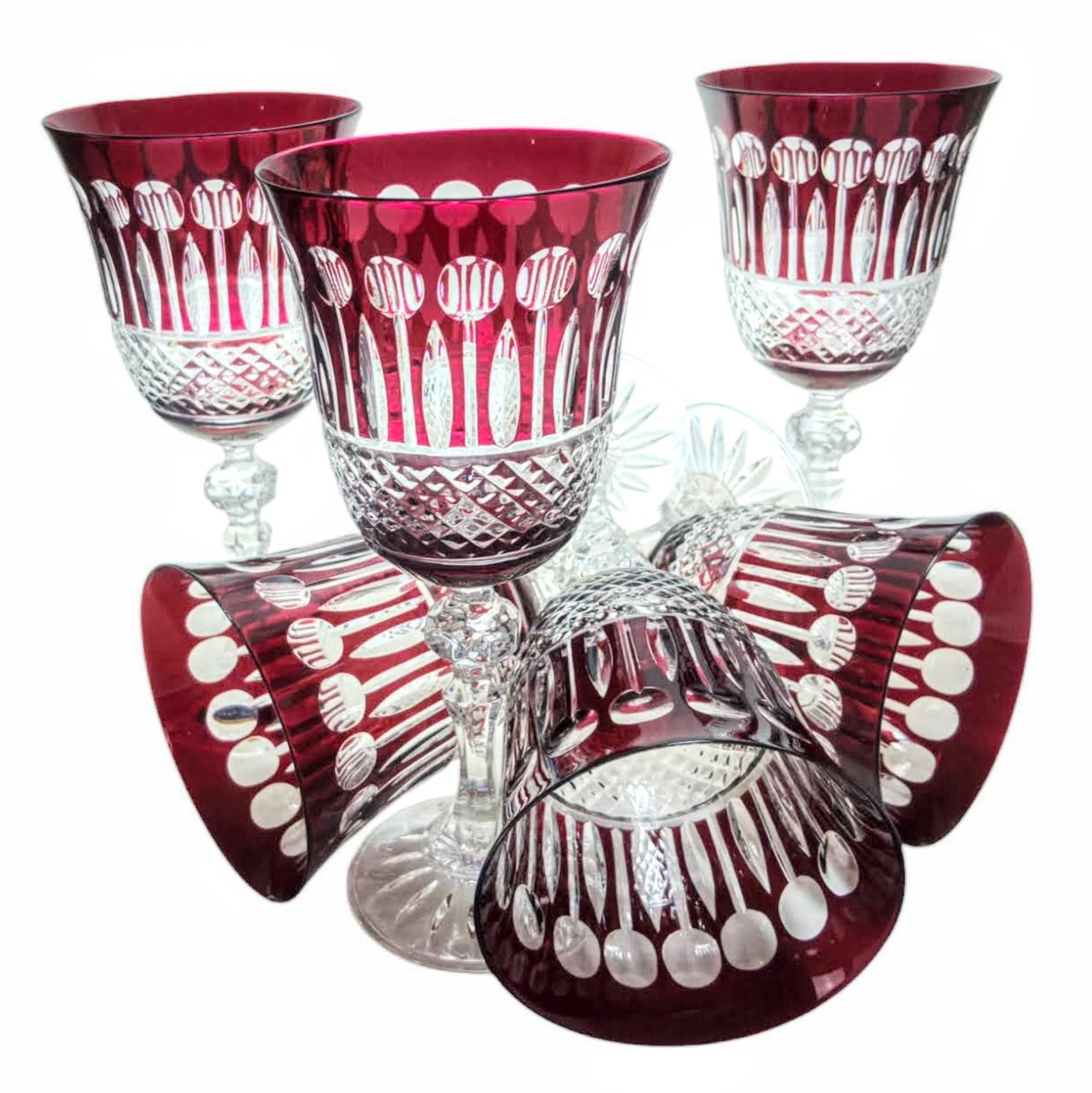 Exklusive Kristall Weingläser 220 ml – Handgefertigte Weinkelche mit Gravur – Luxuriöse Kristallgläser für Rotwein & Wasser – Set mit 6 Gläsern in Geschenkbox - Rubin