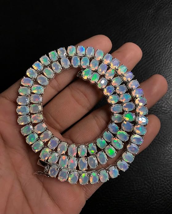 Fire opal color play detail