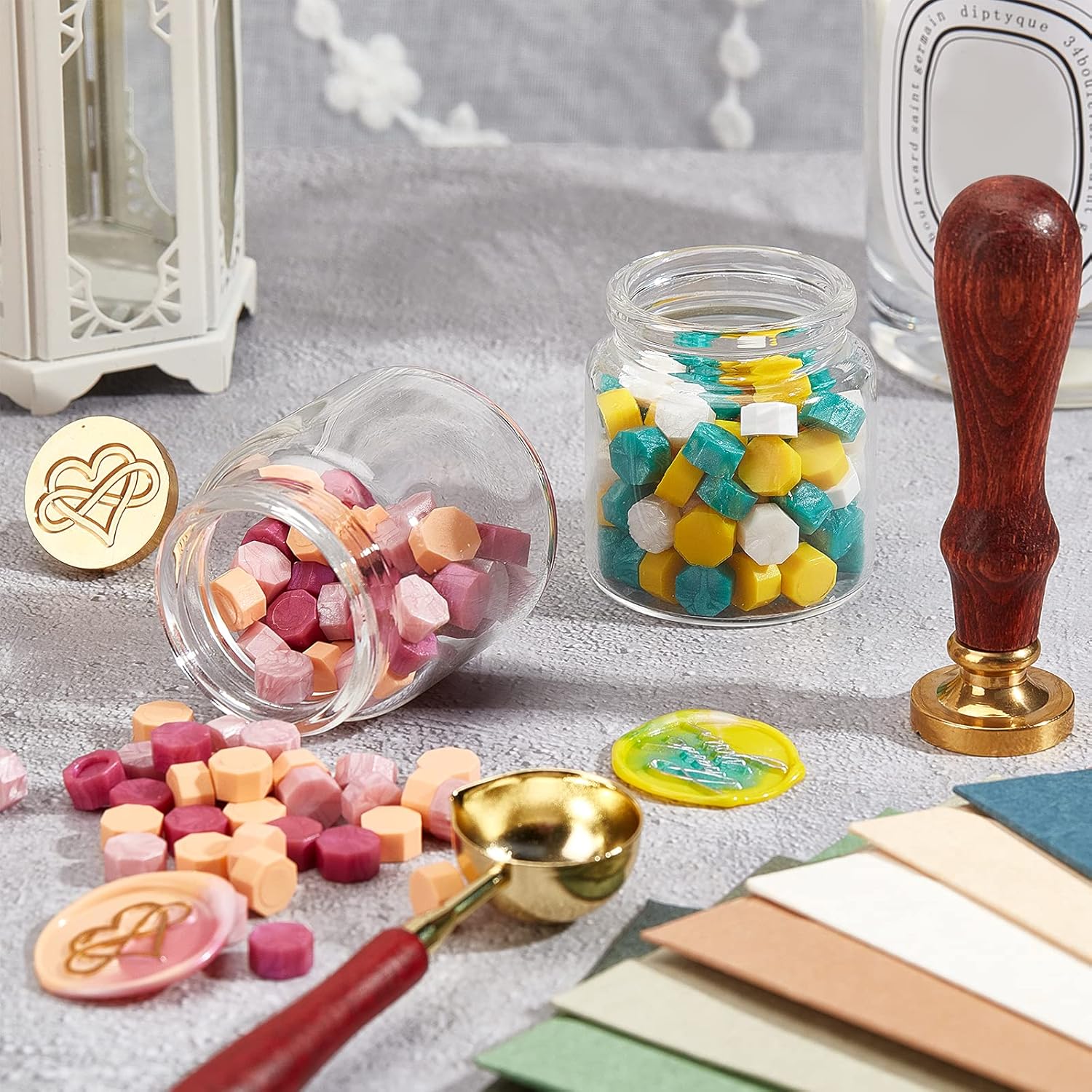 CRASPIRE Sealing Wax Kits, 2pcs Wax Seal Stamp with 180pcs 3 Color Wax Seal Beads with Glass Jar, Wax Spoon, 10pcs Envelope, 4pcs Candle Removable Brass Head for Wedding Invitation(Heart +Thank You)