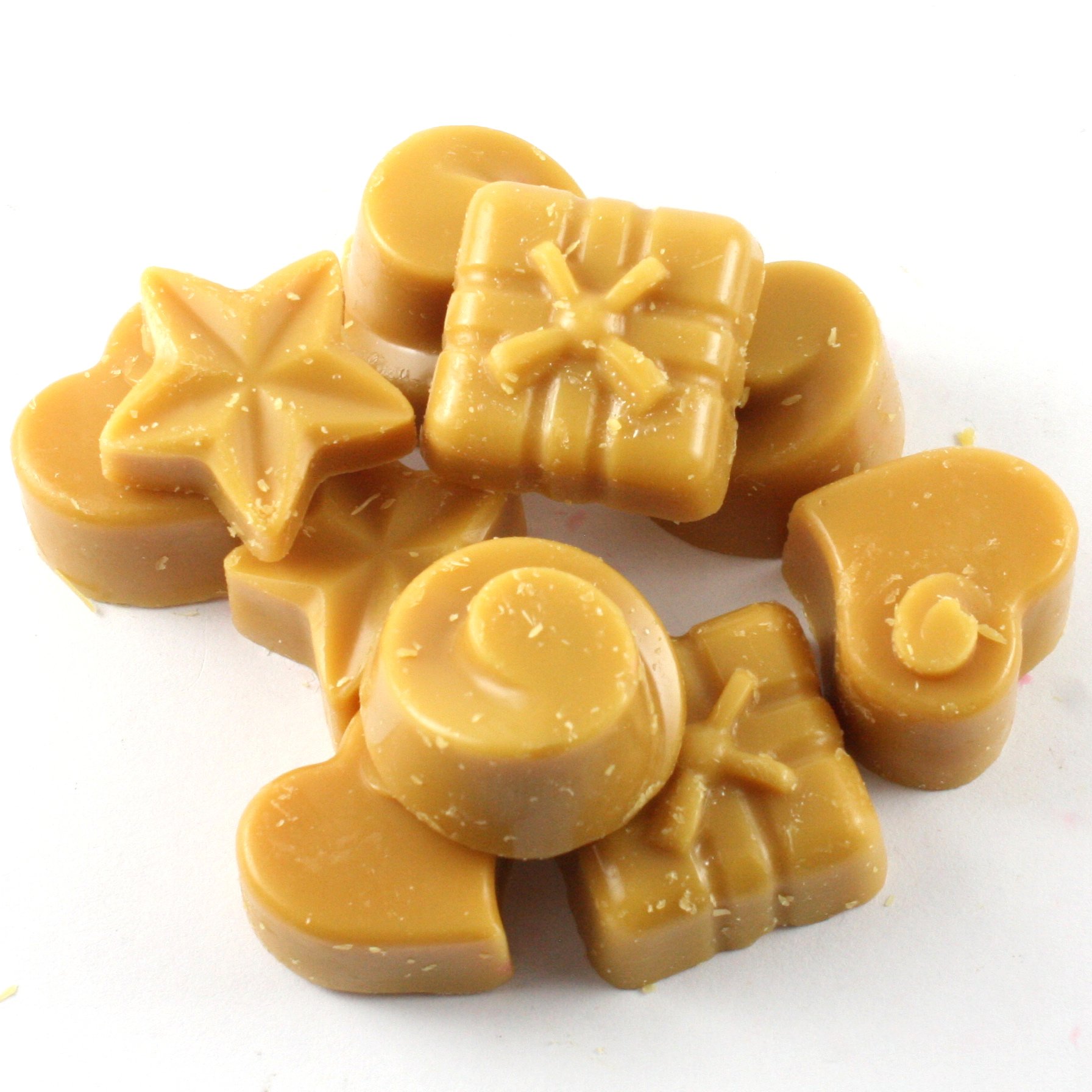 Handmade Premium Quality Highly Scented Wax Melts. 10 x 5g Melts in each pack (Sandlewood and Black Pepper) — image 1