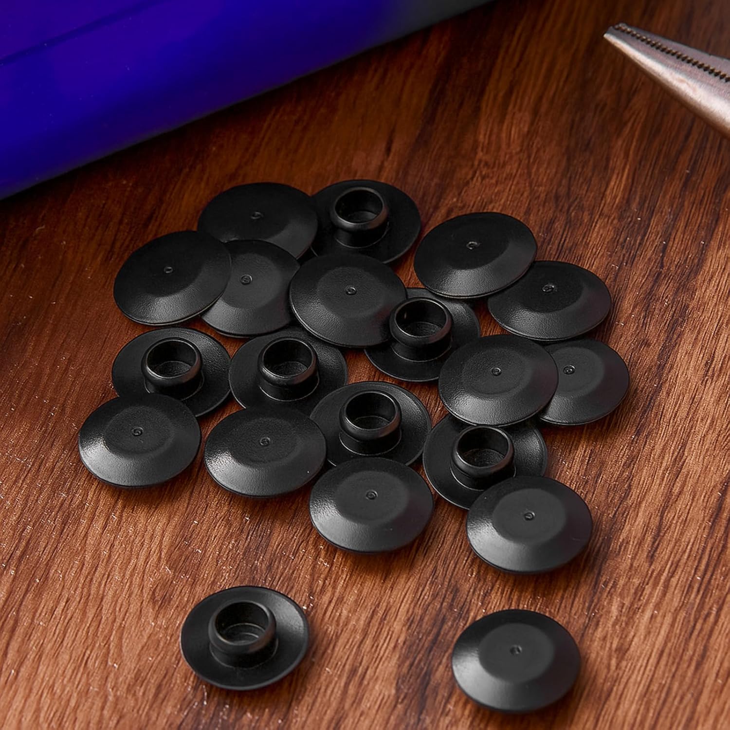 Pelopy 20 Pcs Door Threshold Screw Covers Adjustable Door Sill Cap Plugs to Conceal Screw Holes Heads for Most Standard Thresholds, for 3/8 inches Hole (Black)
