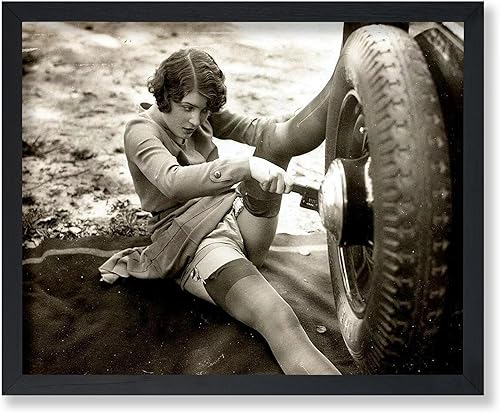 Poster Master Póster vintage de mecánica de mujer, impresión retro cambiante de neumáticos de automóvil, arte fotográfico, regalo elegante para él,