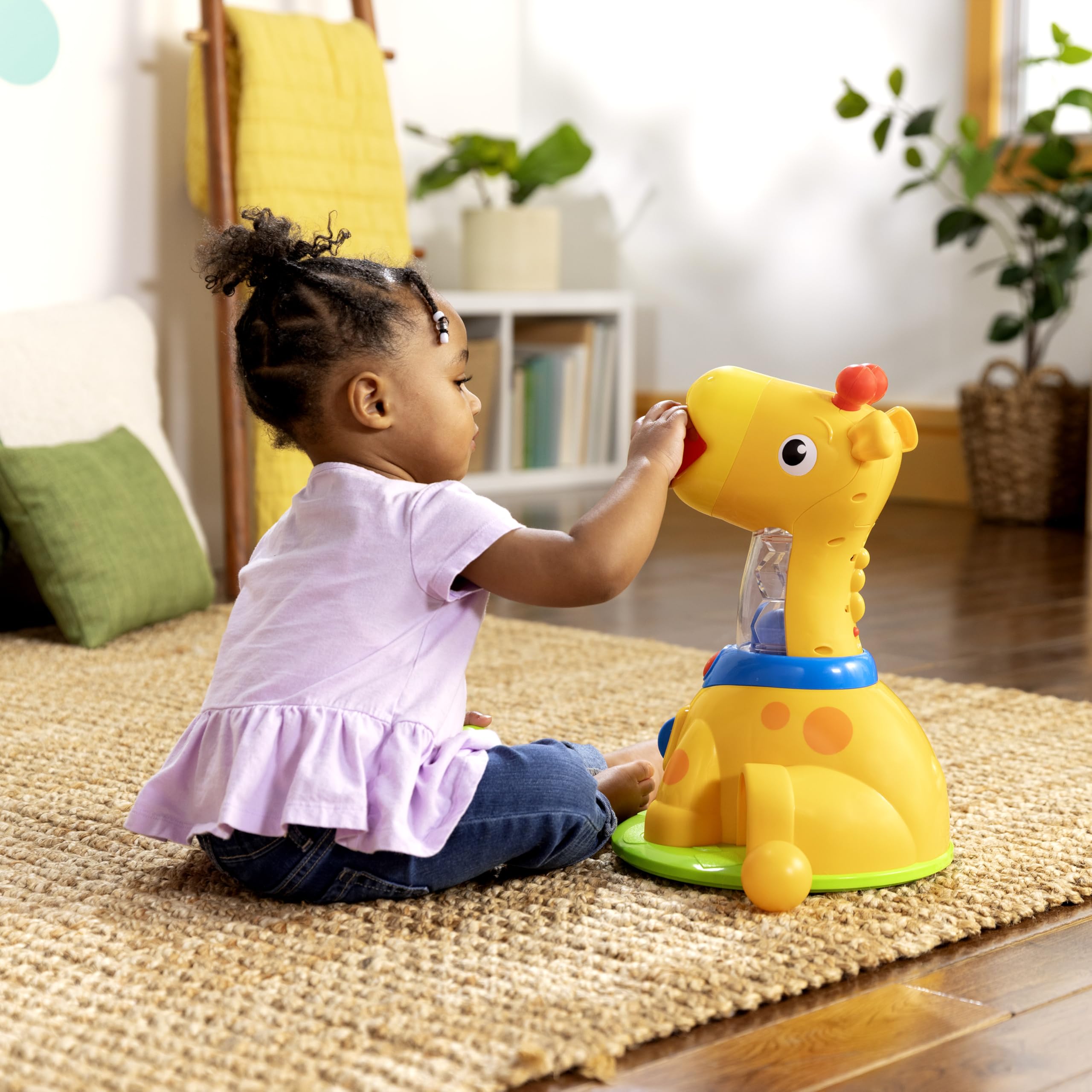 Bright Starts Zabawka Spinnin' Spots Giraffe Ball Play dla umiejętności motorycznych i skutków przyczynowych, +6 miesięcy, unisex, piłka do raczkowania i ścigania - wielokolorowa