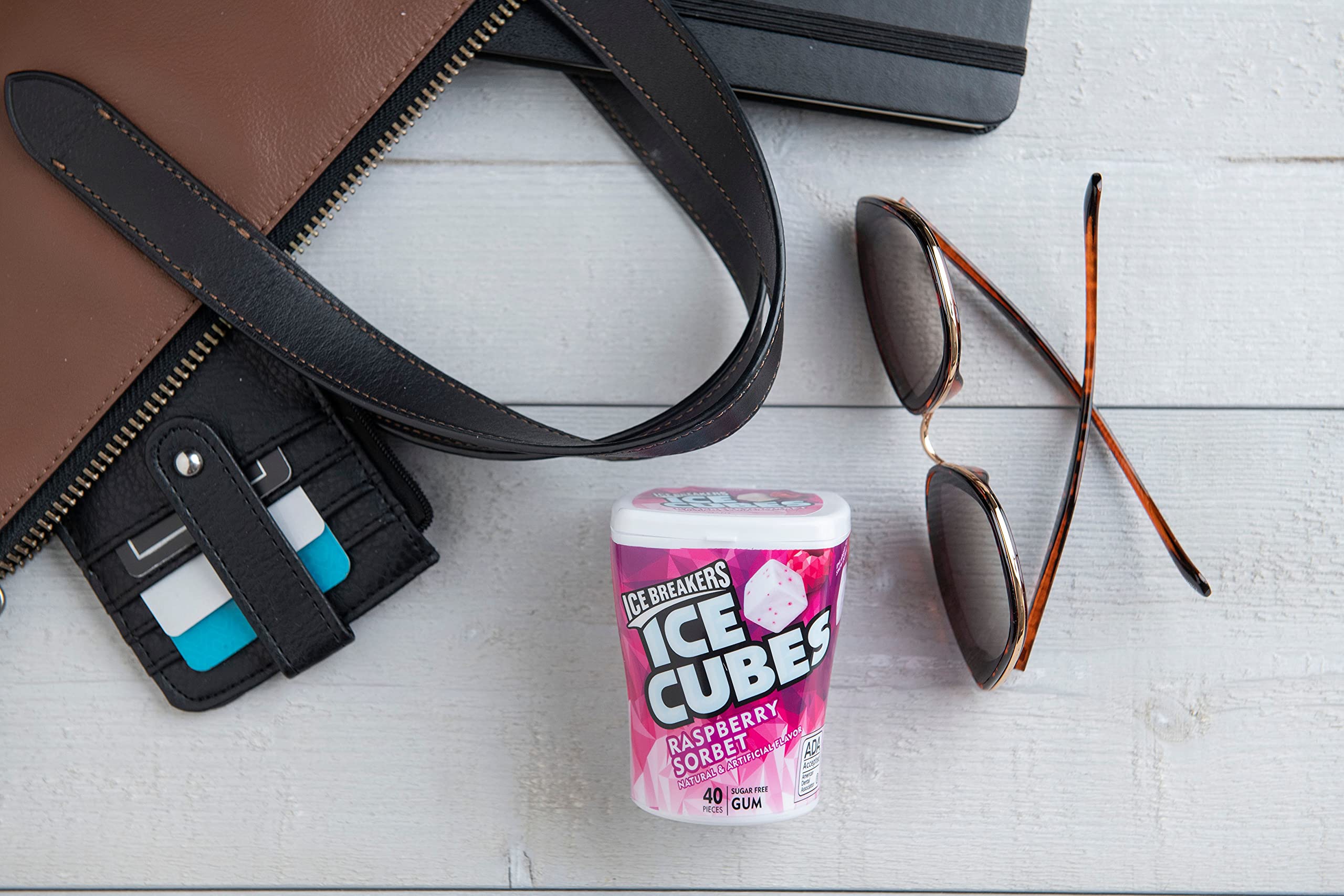 ICE BREAKERS ICE CUBES Raspberry Sorbet Sugar Free Chewing Gum, Made
