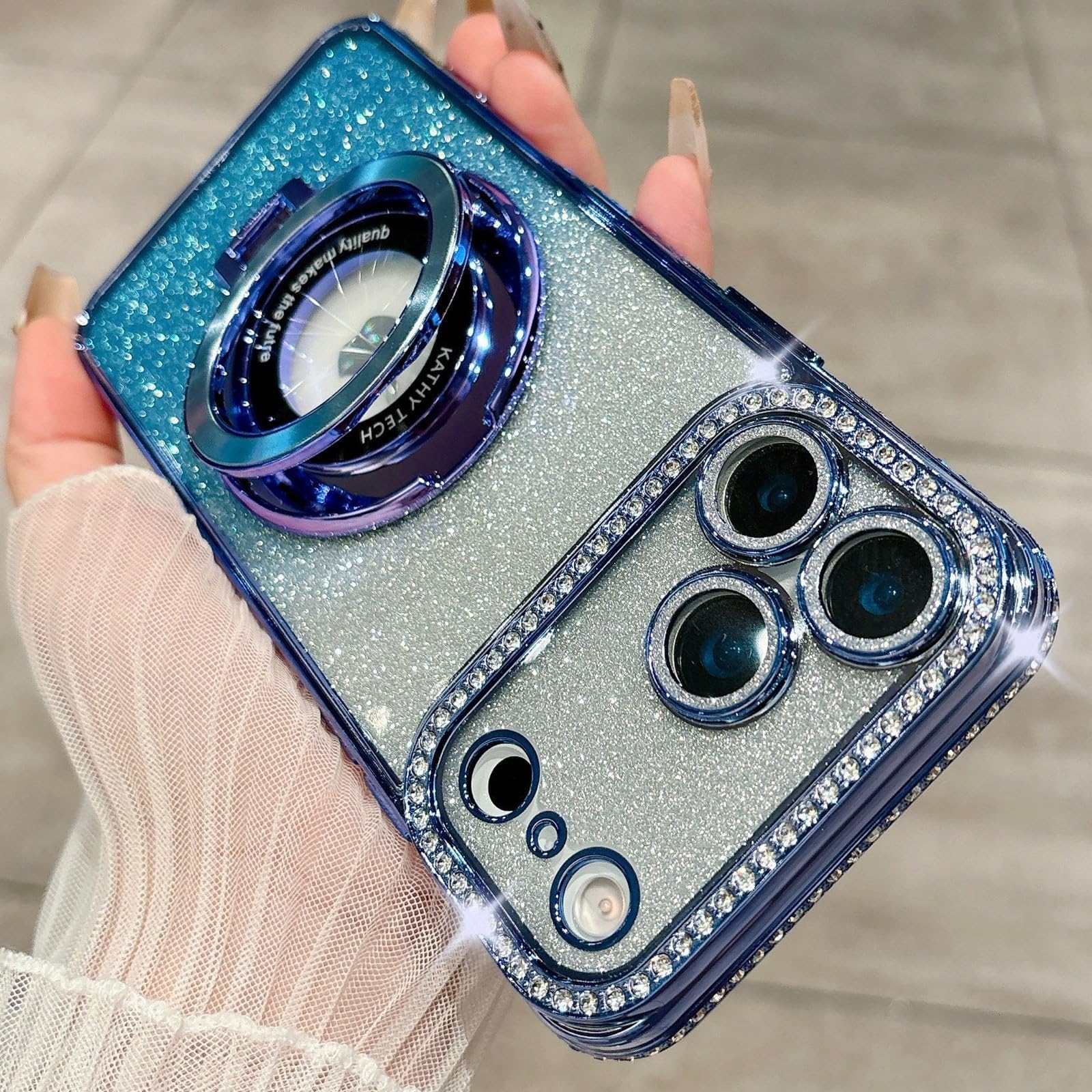 Coque iPhone 14 Pro bleu silicone rigide protection anneau strass