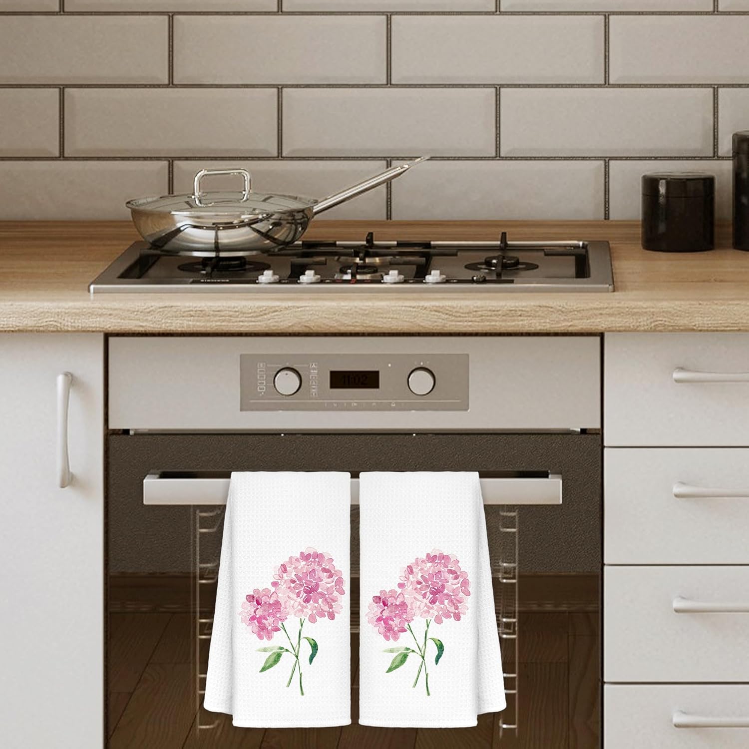 Pink Hydrangea Flowers Floral Kitchen Towels Set of 2 - Flowers Decorative Hand Towels for Bathroom, Pink Hydrangea Decor Dish Towels for Kitchen, Floral Hand Towels, 16x24 - Image 2