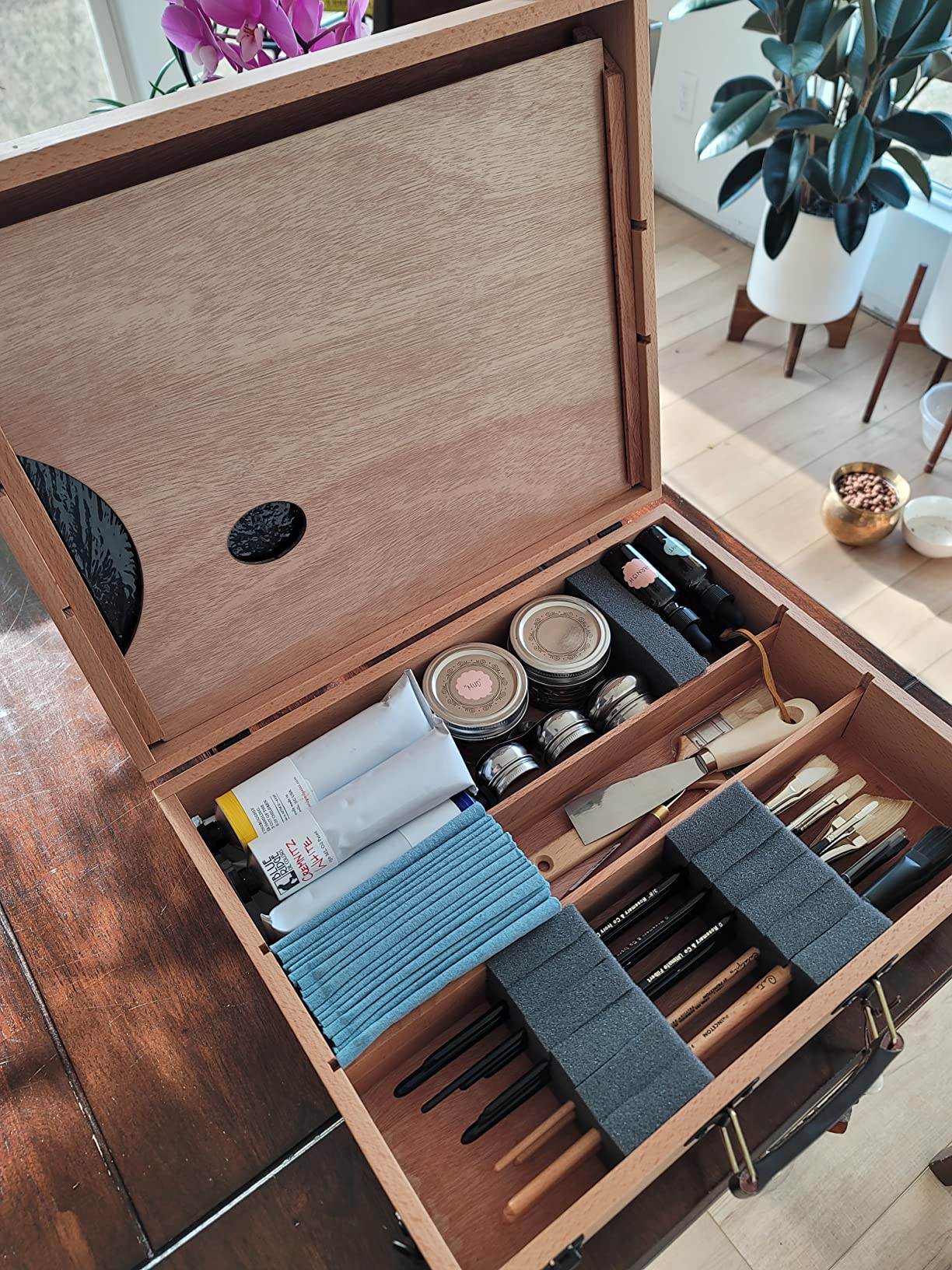 9/mo Finance Master’s Touch Art Set All Media Artist Supply Box