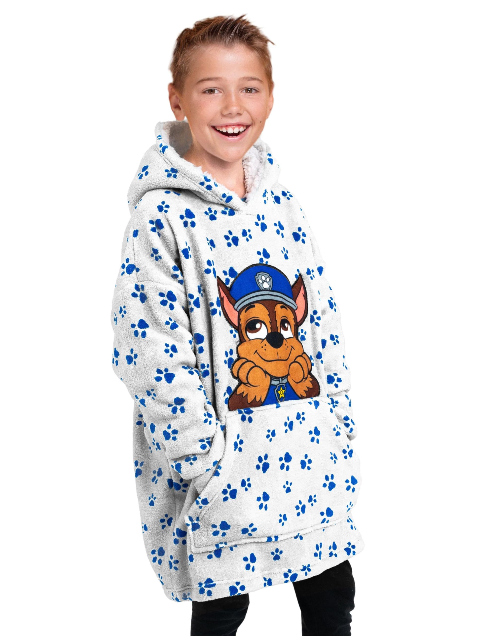 United Labels Boys Blue/White Paw Patrol Chase Oversize Hoodie Blanket With Sleeves And Hood For Cuddly Jumper, One Size, Fluffy Blanket Jumper,