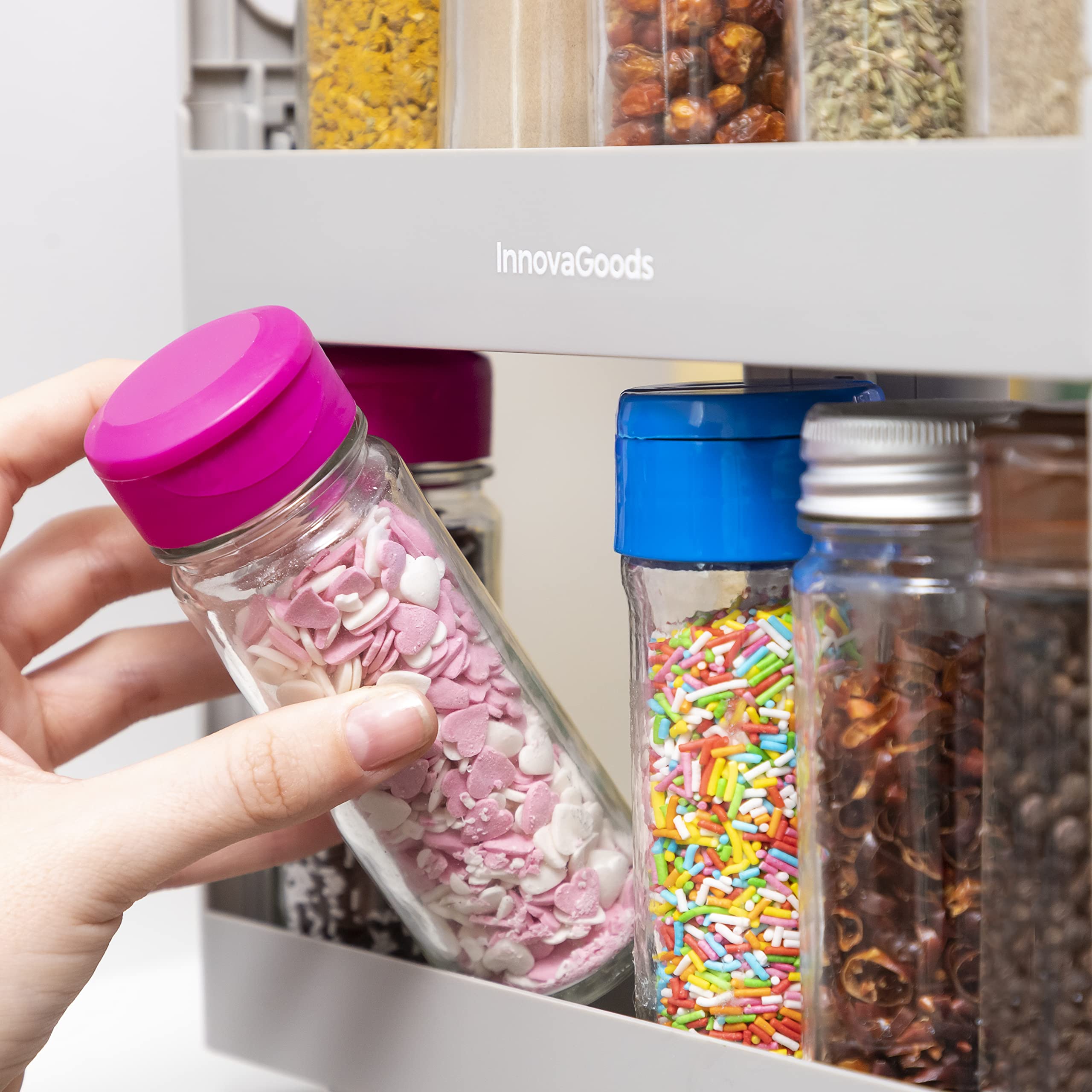 InnovaGoods® Organisateur d'épices coulissant et pivotant Rispick InnovaGoods, stocke tes épices de manière ordonnée et accessible, design compact, idéal pour la cuisine.