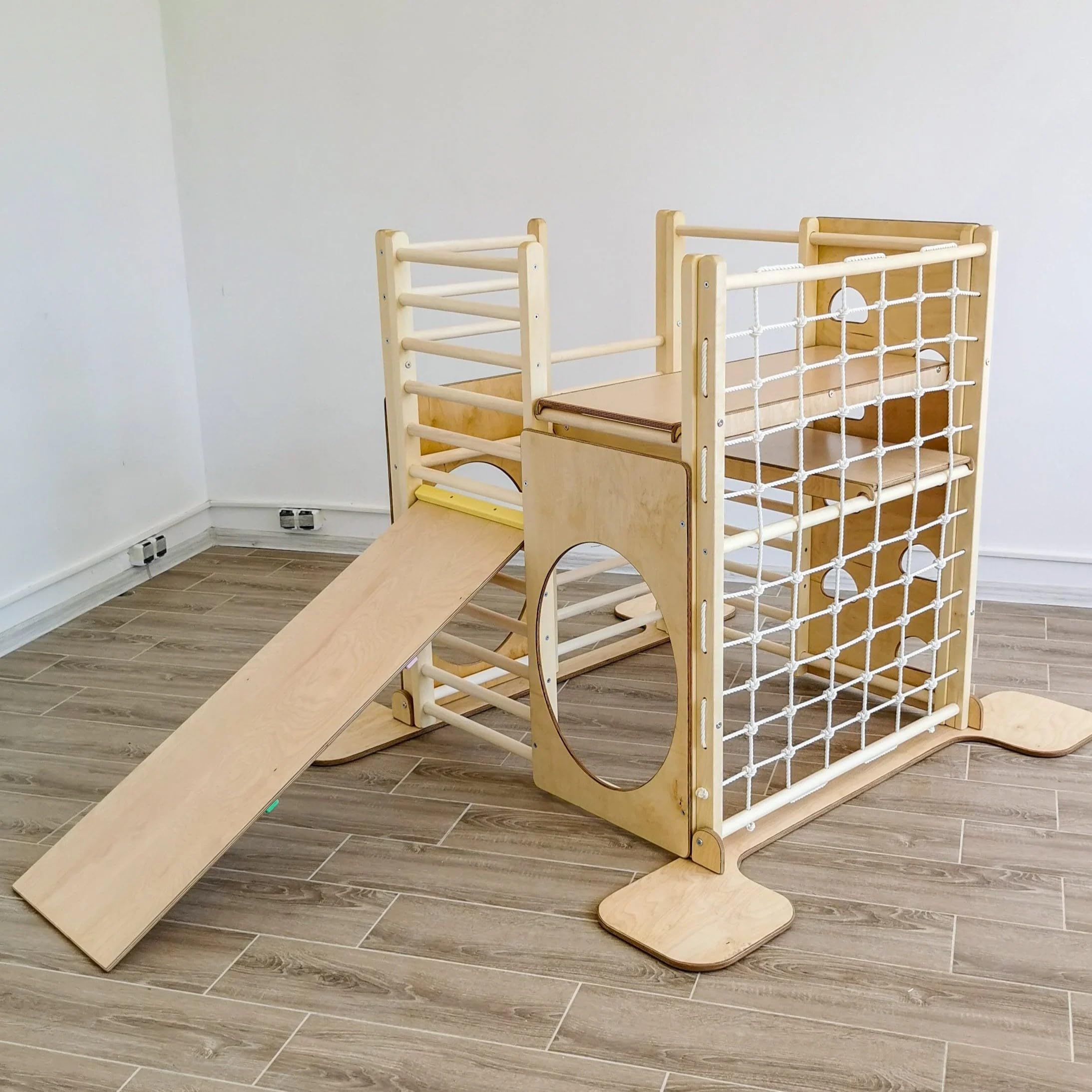 HOMEforDREAMS Holzspielplatz für Kinder: Montessori-inspiriertes Indoor-Spielset für Kinder von 6 Monaten bis 7 Jahren