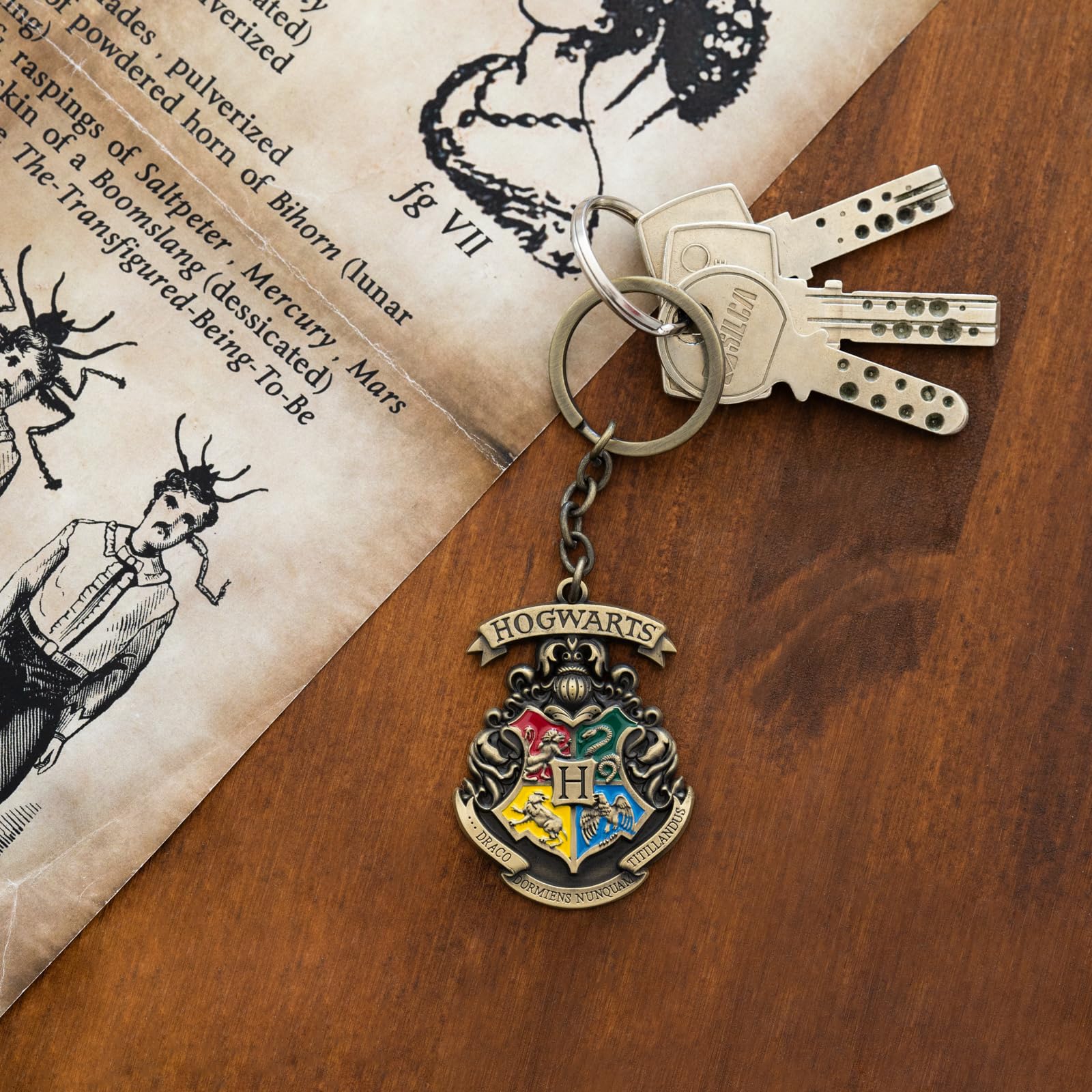 Grupo Erik Brelok z Harrym Potterem – Hogwart | Brelok z Harrym Potterem, uroczy brelok, fajne breloki, prezenty z Harry'ego Pottera, gadżet z Harry'ego Pottera, prezent, wielobarwny, Jeden rozmiar