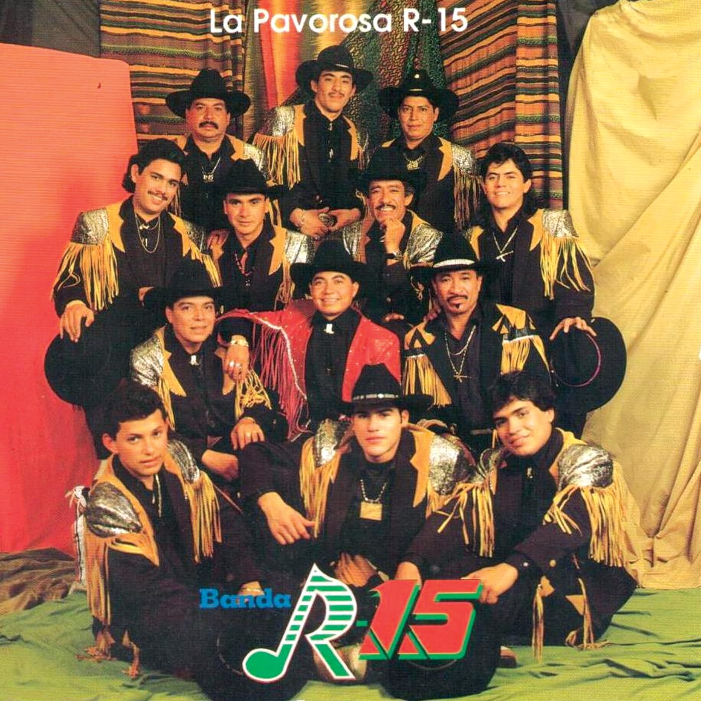 Banda R-15