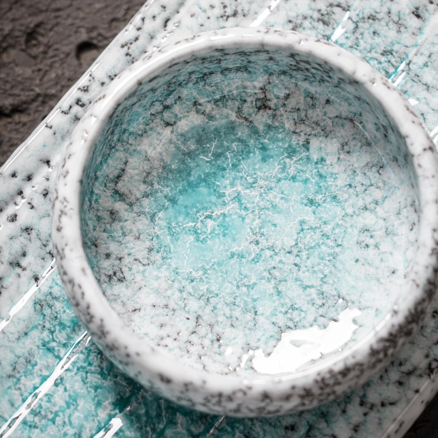 Uaral 6 Pieces Sushi Plate,Japanese Ceramic Sushi Serving Tray Set for Two,Sashimi Platter Set with 2 Soy Sauce Dishes,2 Pairs of Chopsticks,Light Blue