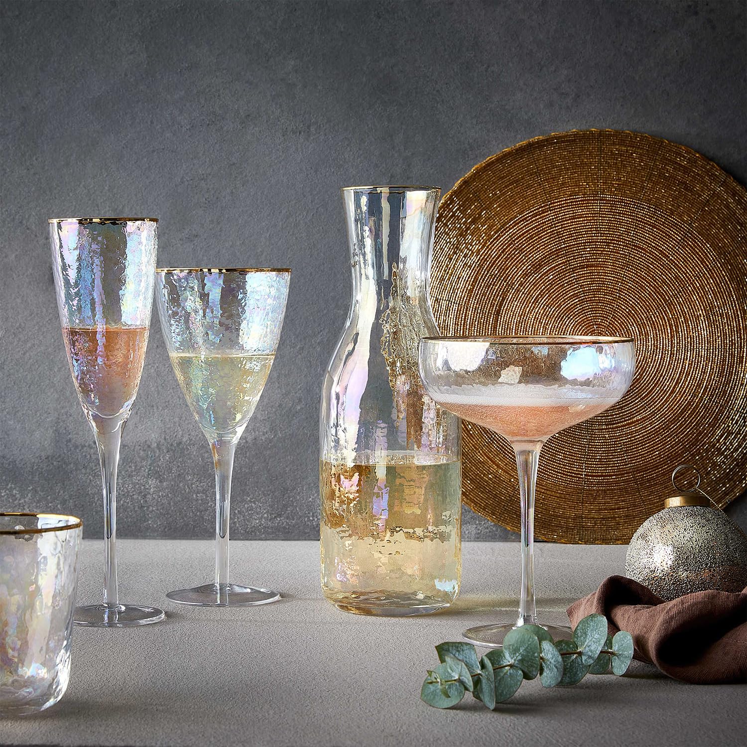 BUTLERS 6er Set Weinglas 400 ml Klarglas - SMERALDA - Goldrand | Farbe Durchsichtig - Weinkelch für Weißwein - Stielglas für Rosé - Irisierende Perlmutt-Optik