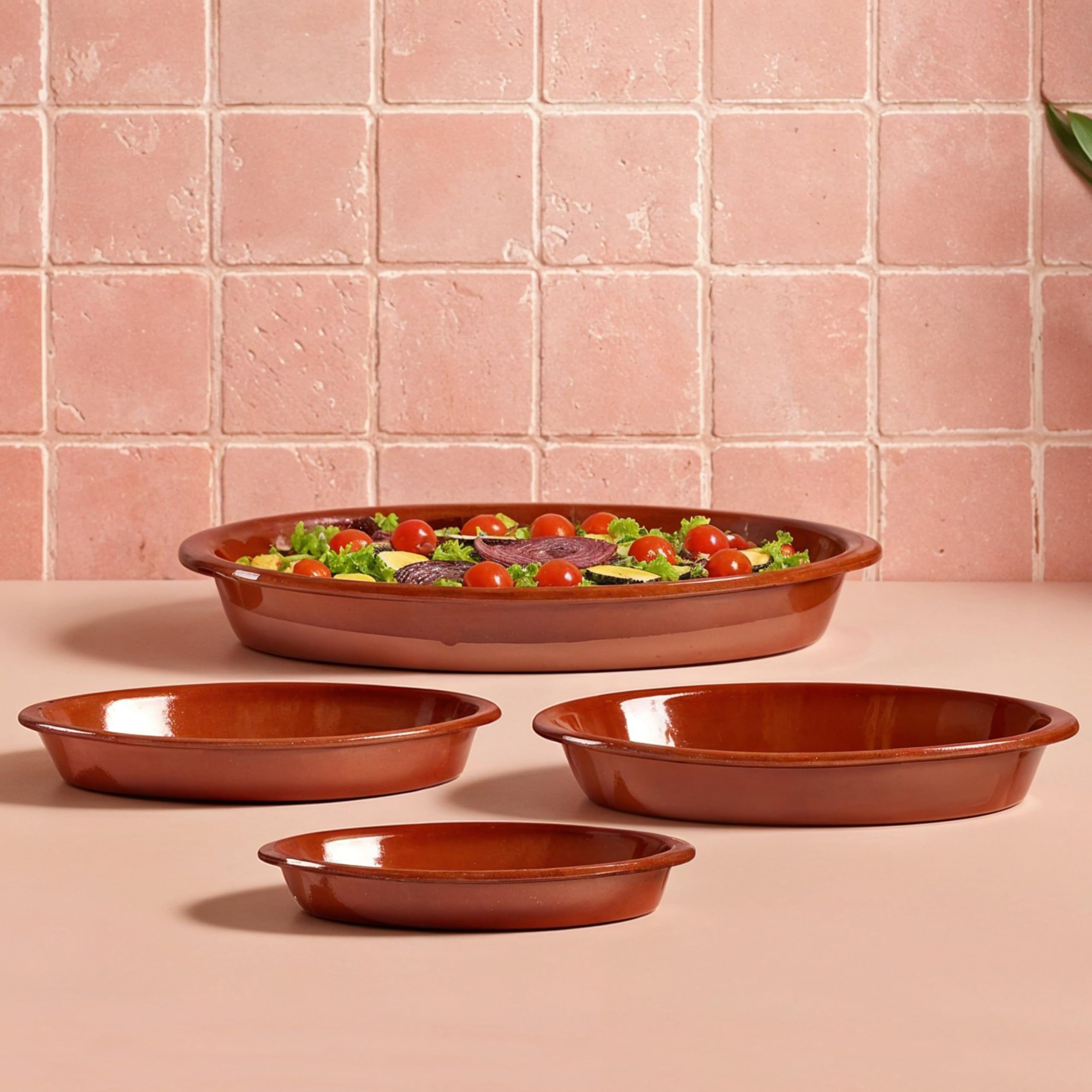 MamboCat Set van 2 ovenschotels ovaal I 1,5 liter I (LxBxH) 39 x 23 x 5,5 cm I Mediterrane kleiservies I ovenvorm geglazuurd, braad- & bakvorm, lasagne I handwerk I middeleeuwse markt MamboCat Set van 2 ovenschotels ovaal I 1,5 liter I (LxBxH) 39 x 23 x 5,5 cm I Mediterrane kleiservies I ovenvorm geglazuurd, braad- & bakvorm, lasagne I handwerk I middeleeuwse markt