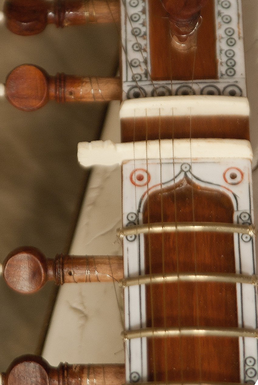 Sitar in miniatura fatto a mano per spettacolo o regalo per un amico musicista