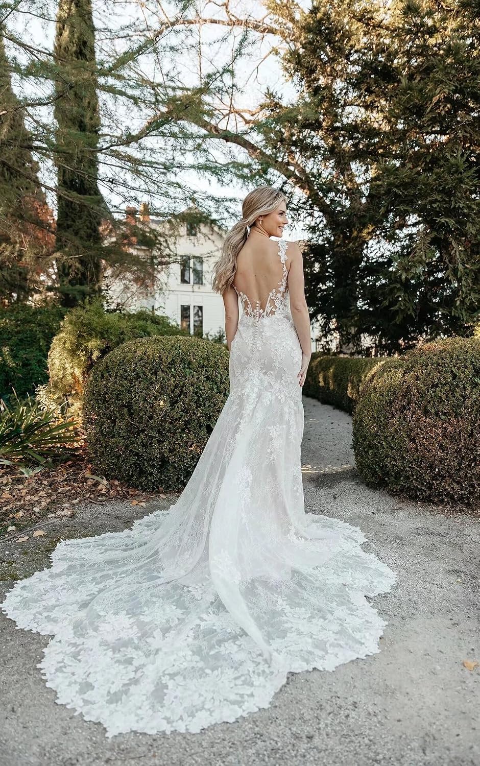 Basgute Wedding Dresses for Bride Long Boho Floral Lace Applique Tulle Corset Beach A Line Bridal Dresses