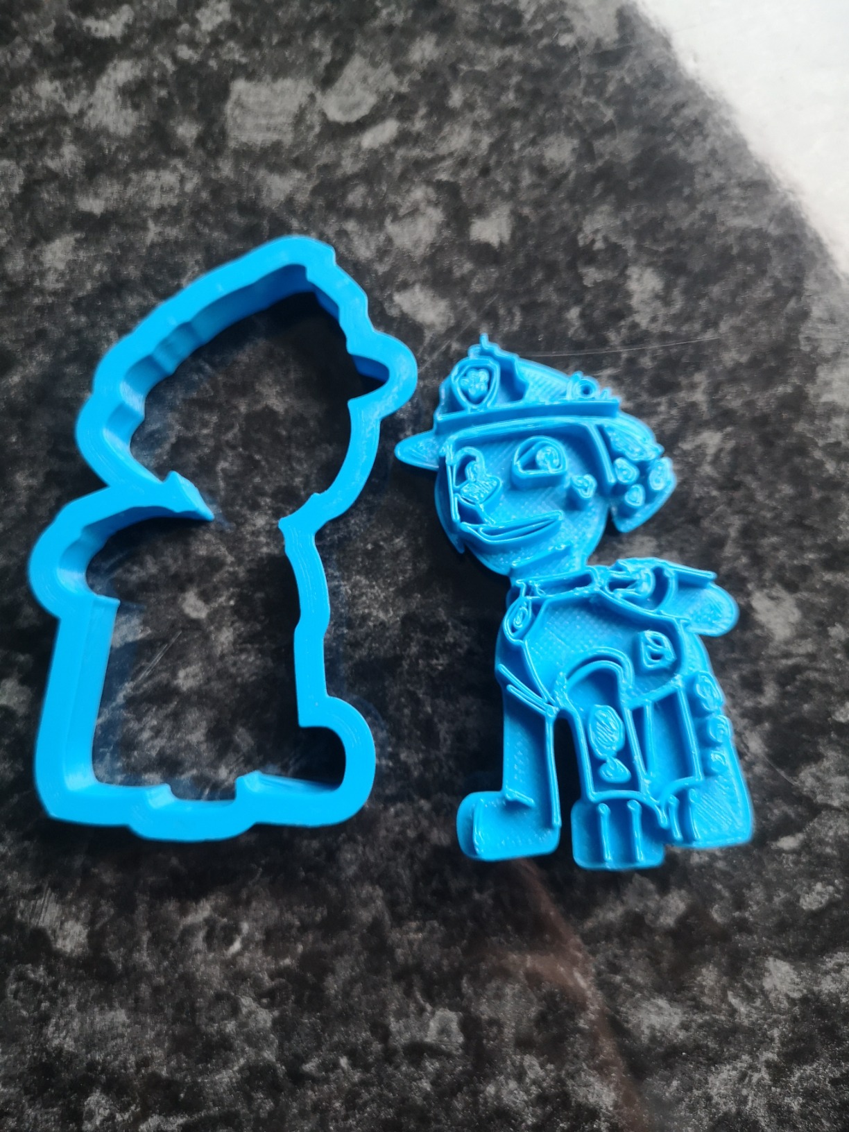 Cuticuter Paw Patrol Marshall Cookie Cutter, Plastic, Blue, 8x7x1.5cm ...