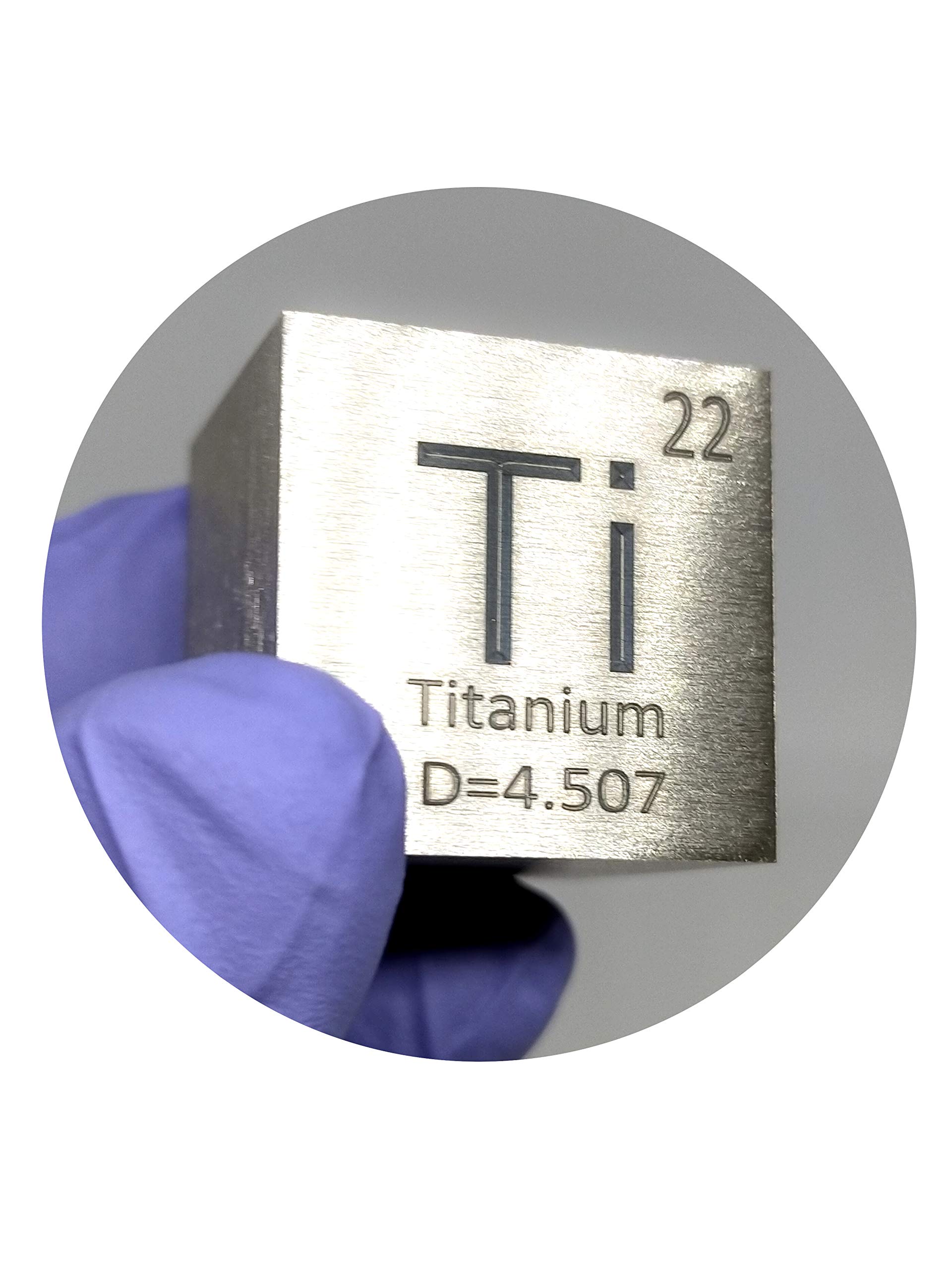 Amazon | 元素標本 チタン Ti (25mmキューブ・刻印A・通常面) | 岩石