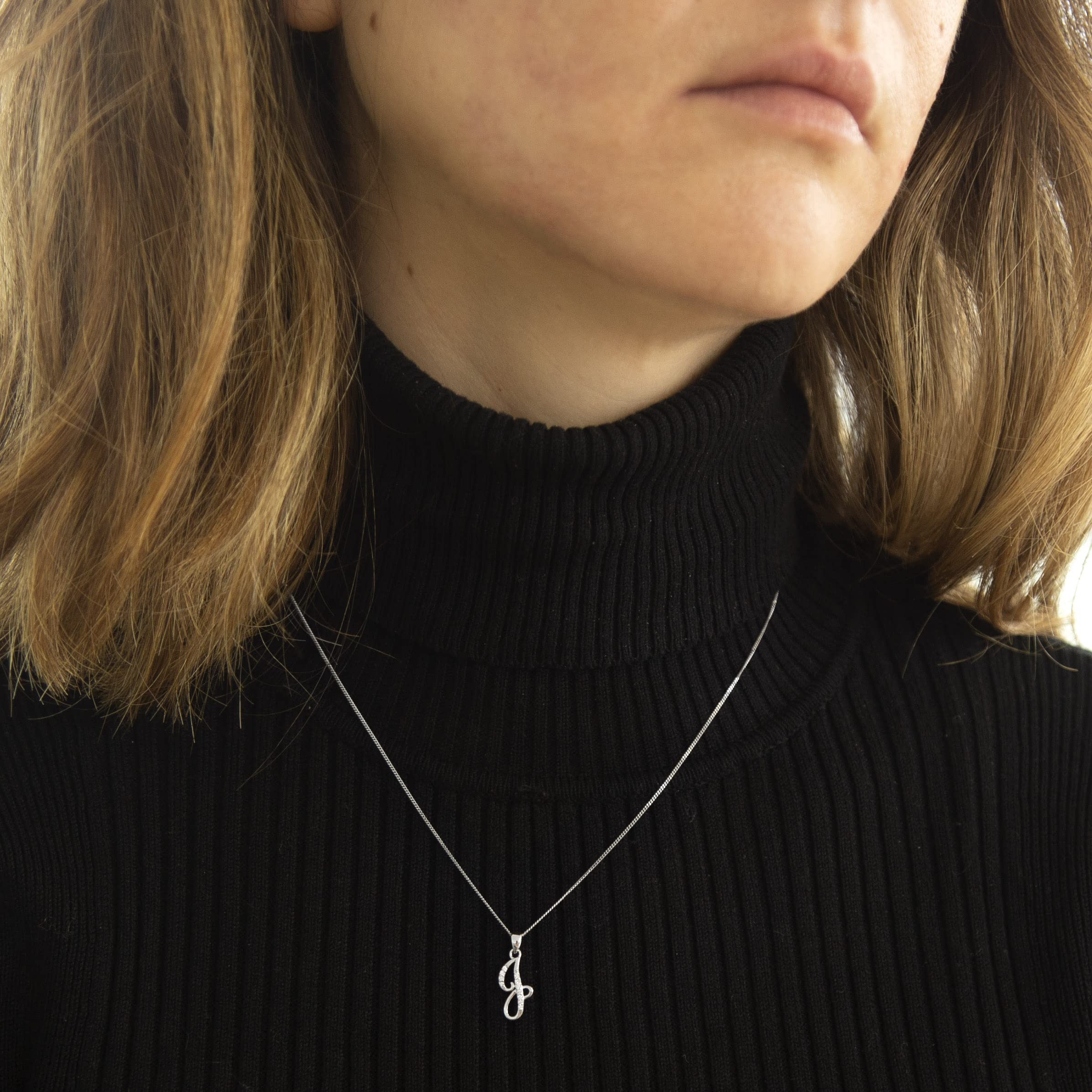 Tuscany Silver Ciondolo iniziale da donna in argento sterling placcato rodio con scritta CZ su catena a barbazzale in argento sterling placcato rodio 46 cm/18"