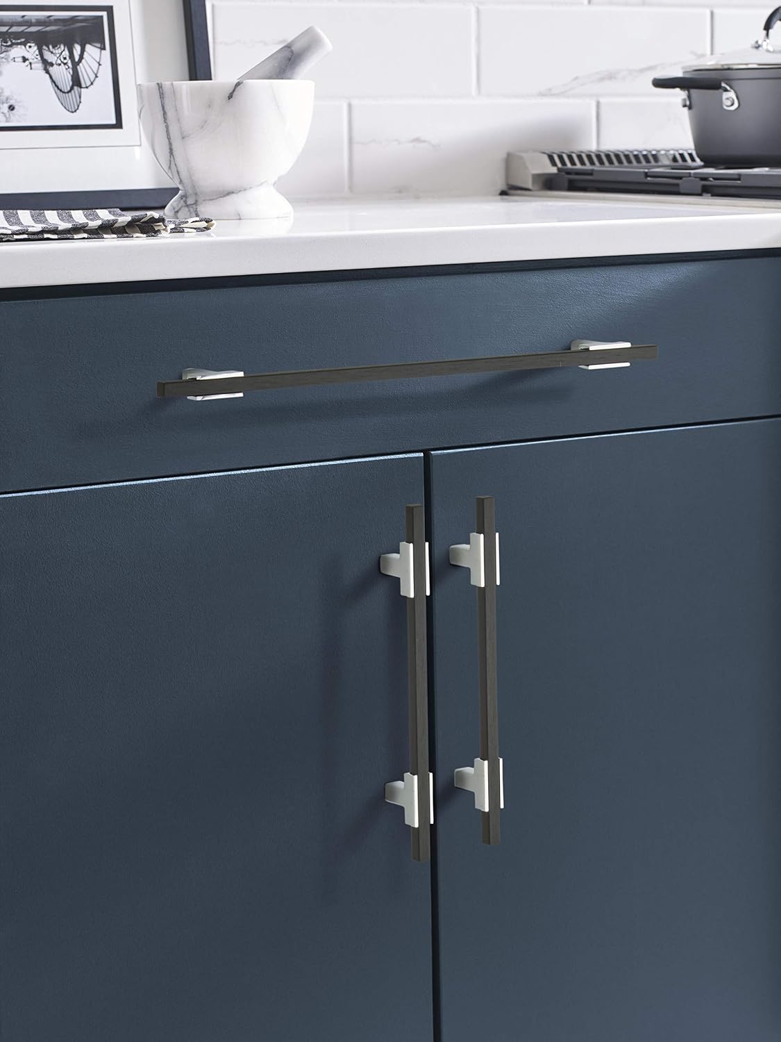 Amerock | Cabinet Pull | Polished Chrome/Brushed Matte Black | 5-1/16 inch (128 mm) Center to Center | Urbanite | 1 Pack | Drawer Pull | Drawer Handle | Cabinet Hardware