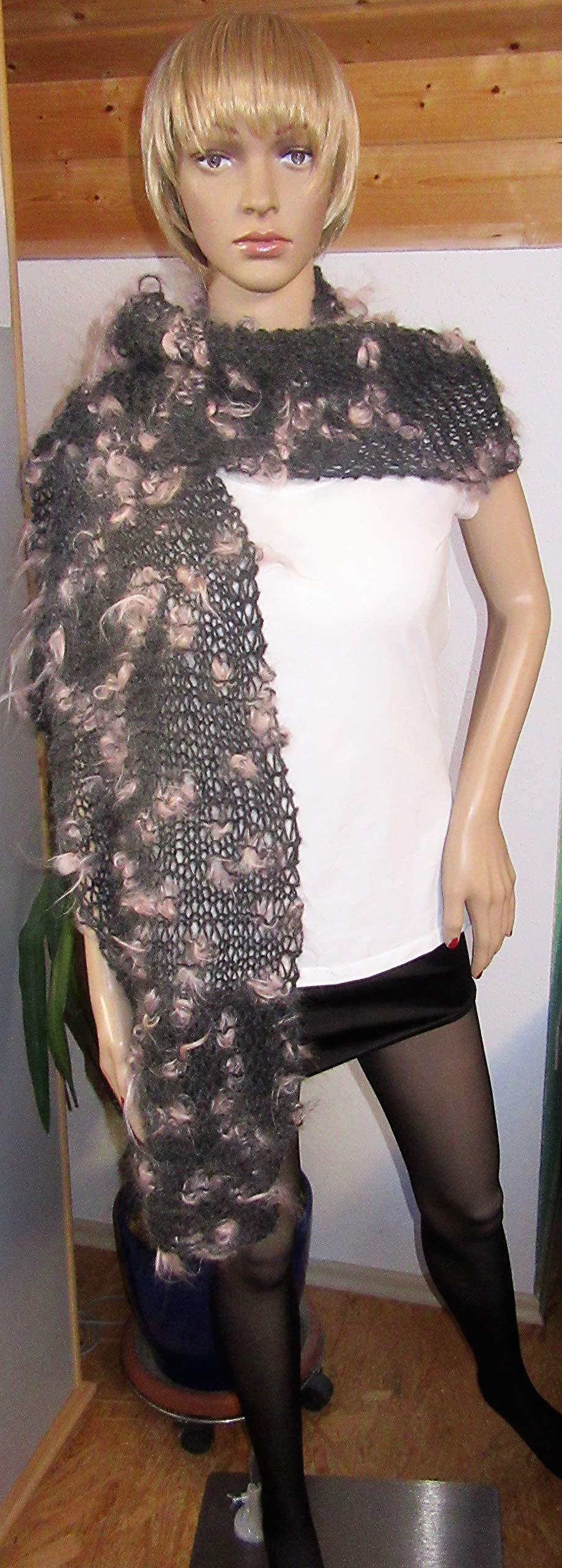Handgemacht/Selbstgestrickt/Schal/Winterschal/warmer Schal/Tuch/Schlauchschal/Drago