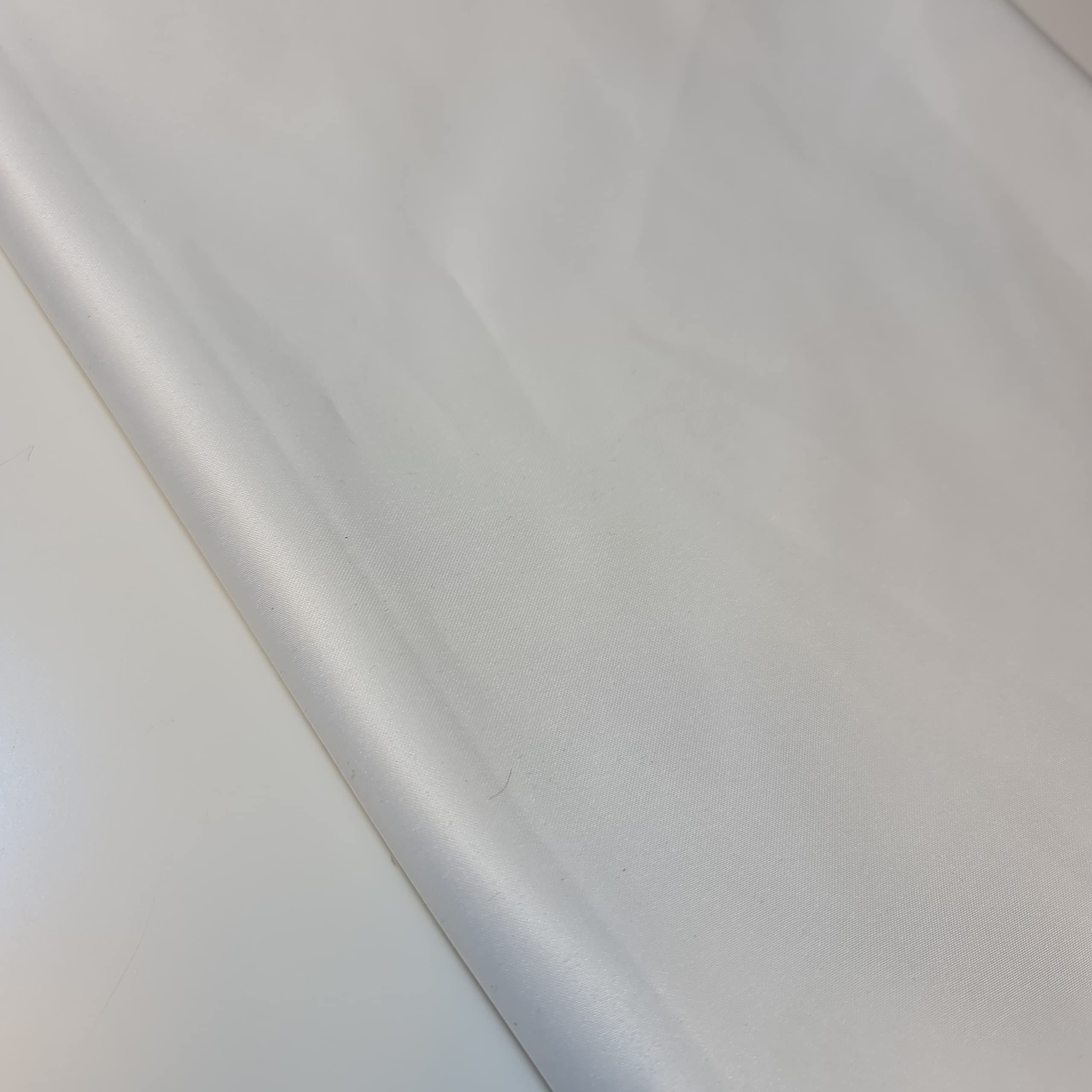 EU Fabrics, Tessuto In Poliestere Satinato Duchessa, Materiale In Raso - Foto 2