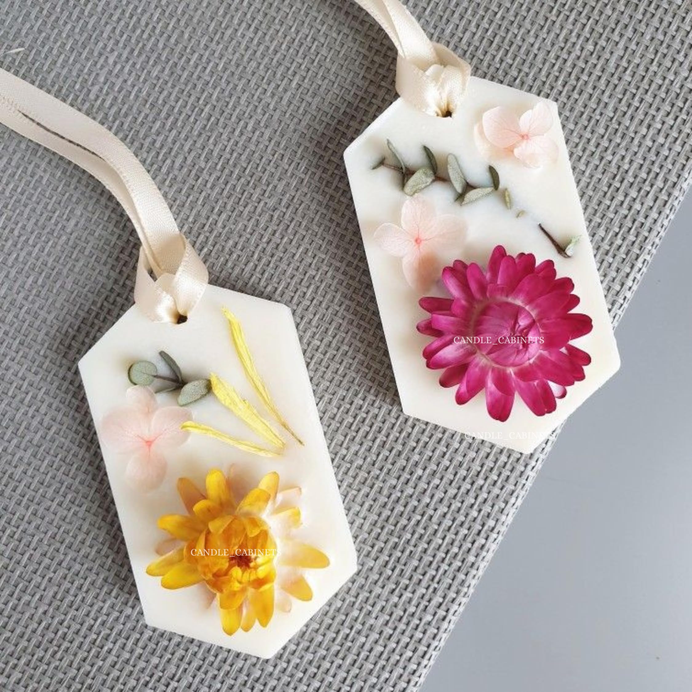 CANDLE CABINETS Hand-Poured Floral Charm Soy Wax Sachets (Pack of 2) – Premium Dried Flower Fragrance Bars – Elegant Botanical Air Freshener for Wardrobe, Closet & Drawer-image-28