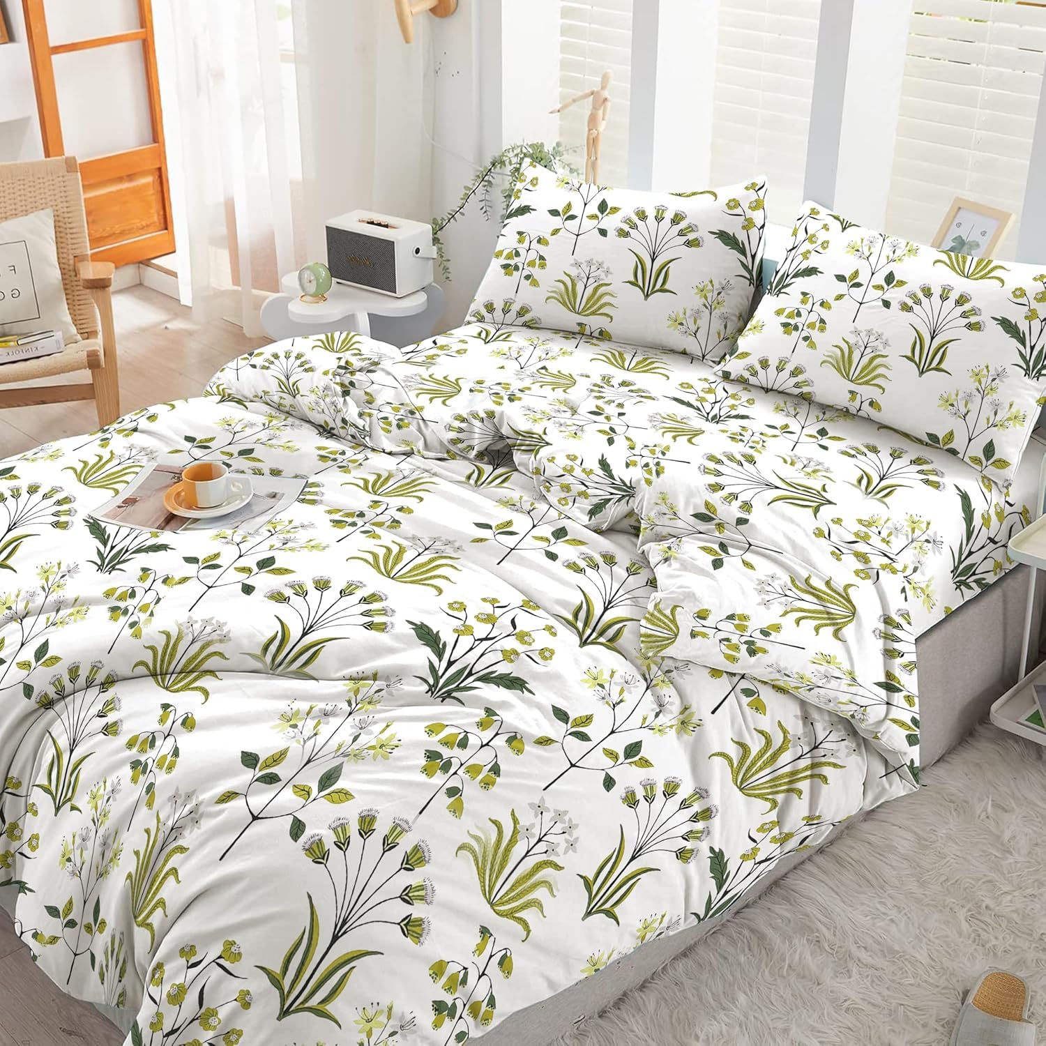 EverSoft Bedding 4-Piece Super King Duvet Cover Set | 100% Egyptian Cotton, 400TC | Printed Reversible Floral Quilt Cover with Fitted Sheet & 2 Pillowcases โ image 1