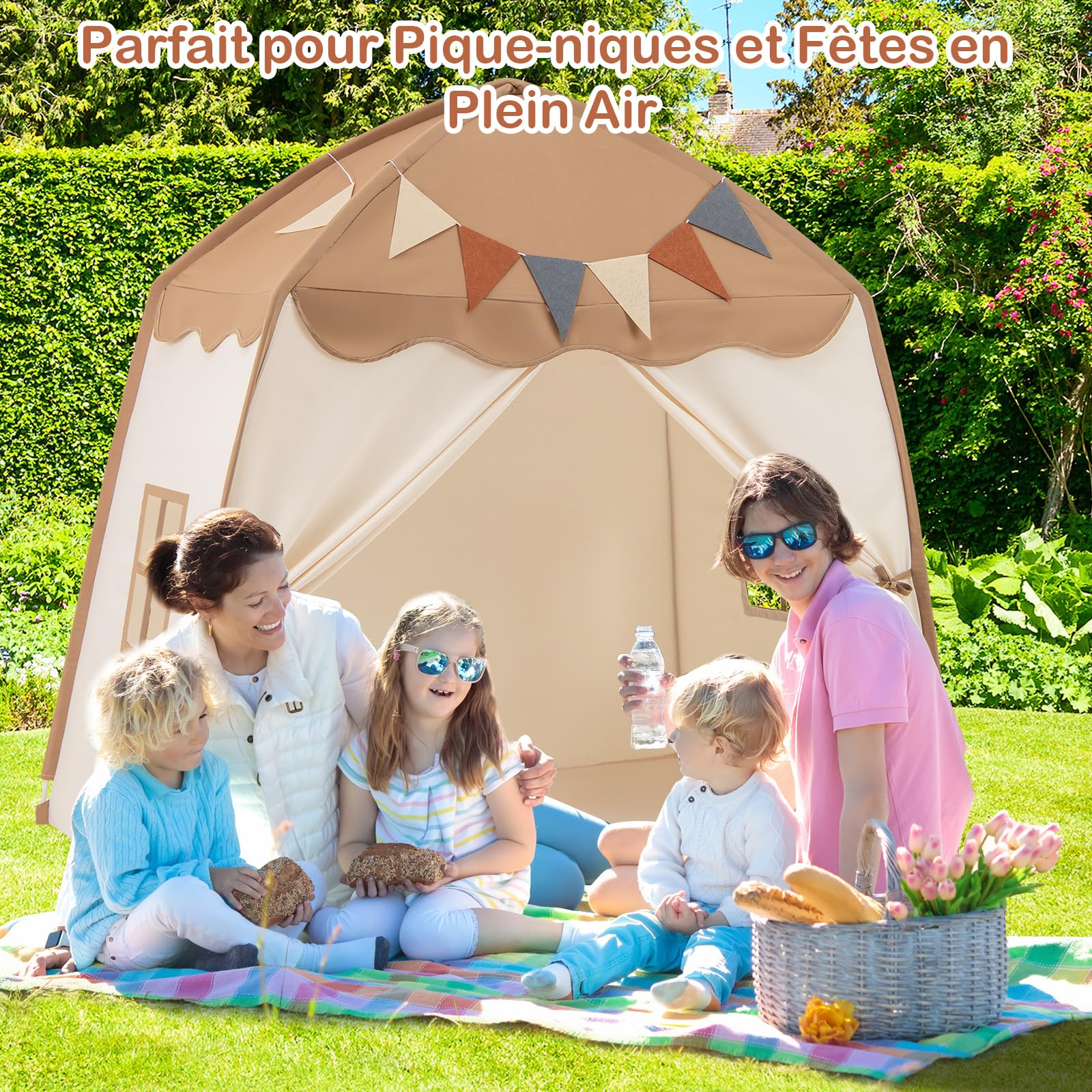 COSTWAY Tente de Jeux Enfant avec Guirlandes Lumineuses & Drapeaux, Cabane Enfant Interieure avec Fenêtres & Tissu Lavable, Style Princesse pour 3 Enfants de 3-12 Ans, 157x98x148cm (Beige + Café)