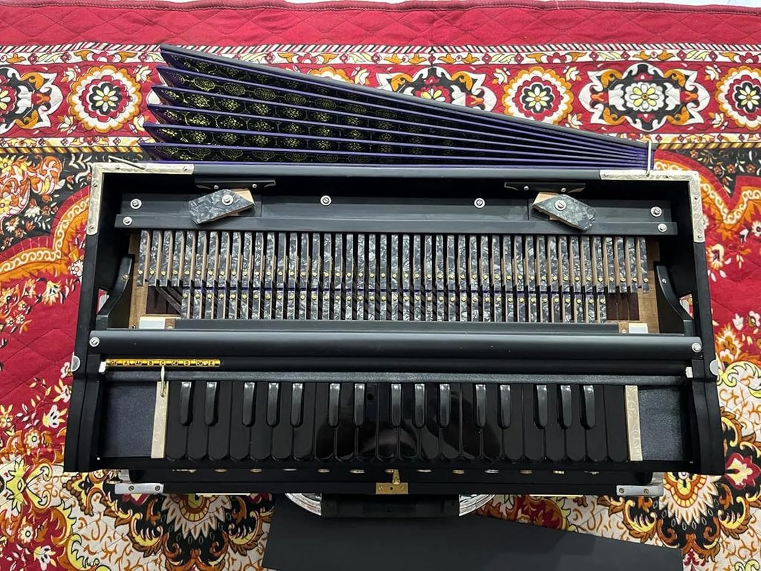 NamasteHimalayas Professional Matte Black Harmonium, 3-Reed 9-Scale Changer, Premium Design 3.75 octave, Best for Kirtan, Meditation, yoga, Sound Healing Therapy, yoga workshop