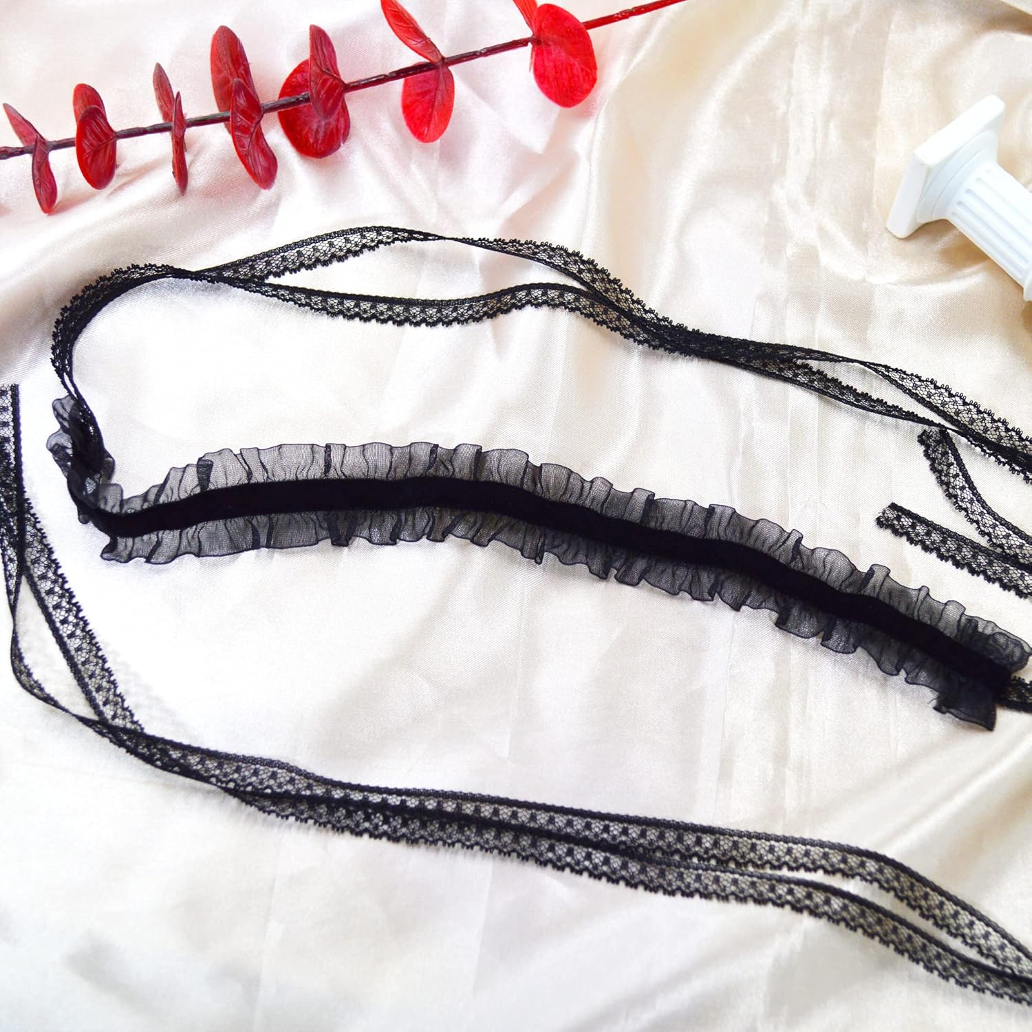 MOMOCAT Lace Choker Necklace for Women Bridal 90s Gothic Tatoo Choker Collar Kawaii Chocker Necklace Flower Ribbon Lolita Accessories - Image 5