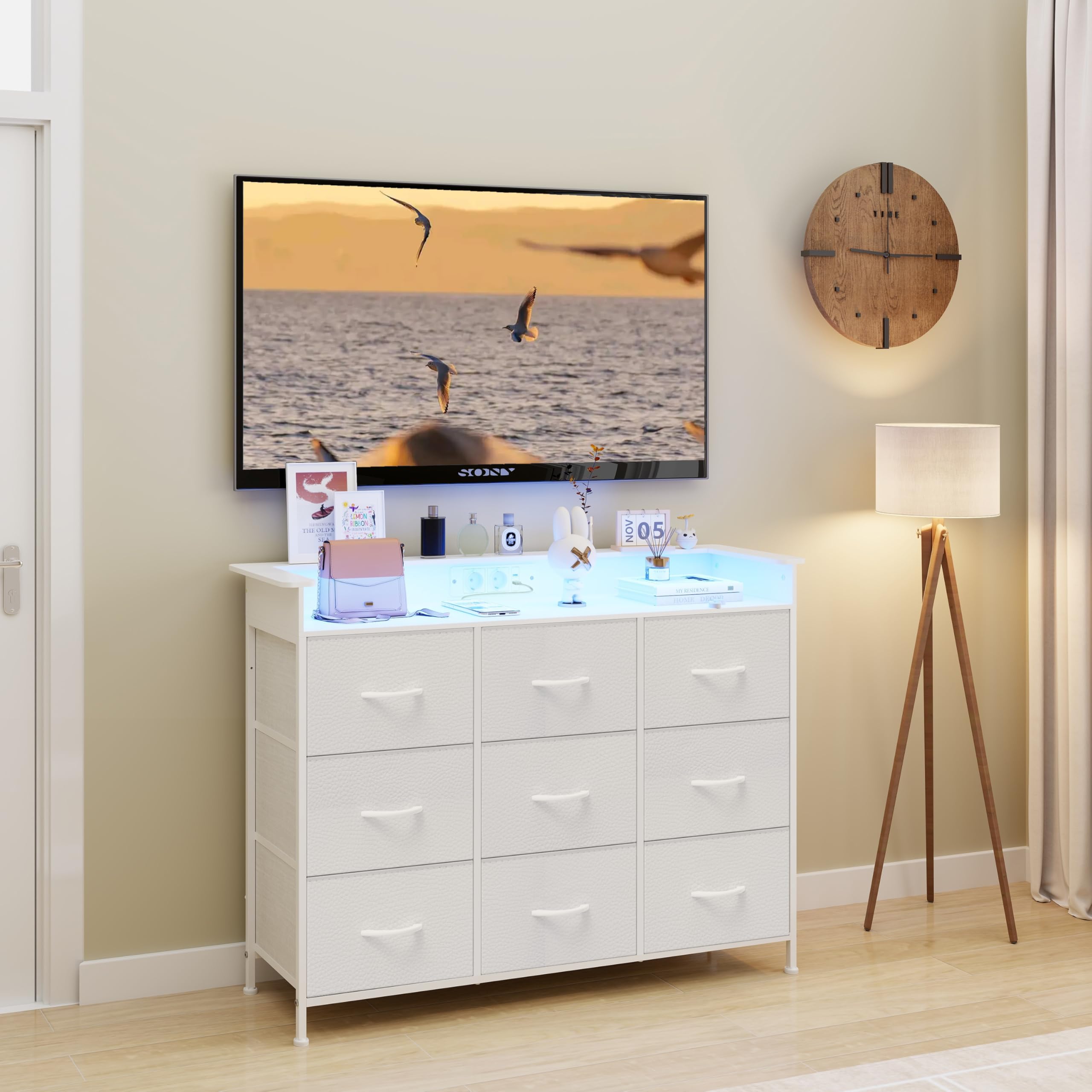 VEDECASA Comò con 9 cassetti e illuminazione LED, comò per camera da letto con presa elettrica, comò in tessuto con cassetti in tessuto per camera da letto soggiorno corridoio, struttura in metallo e