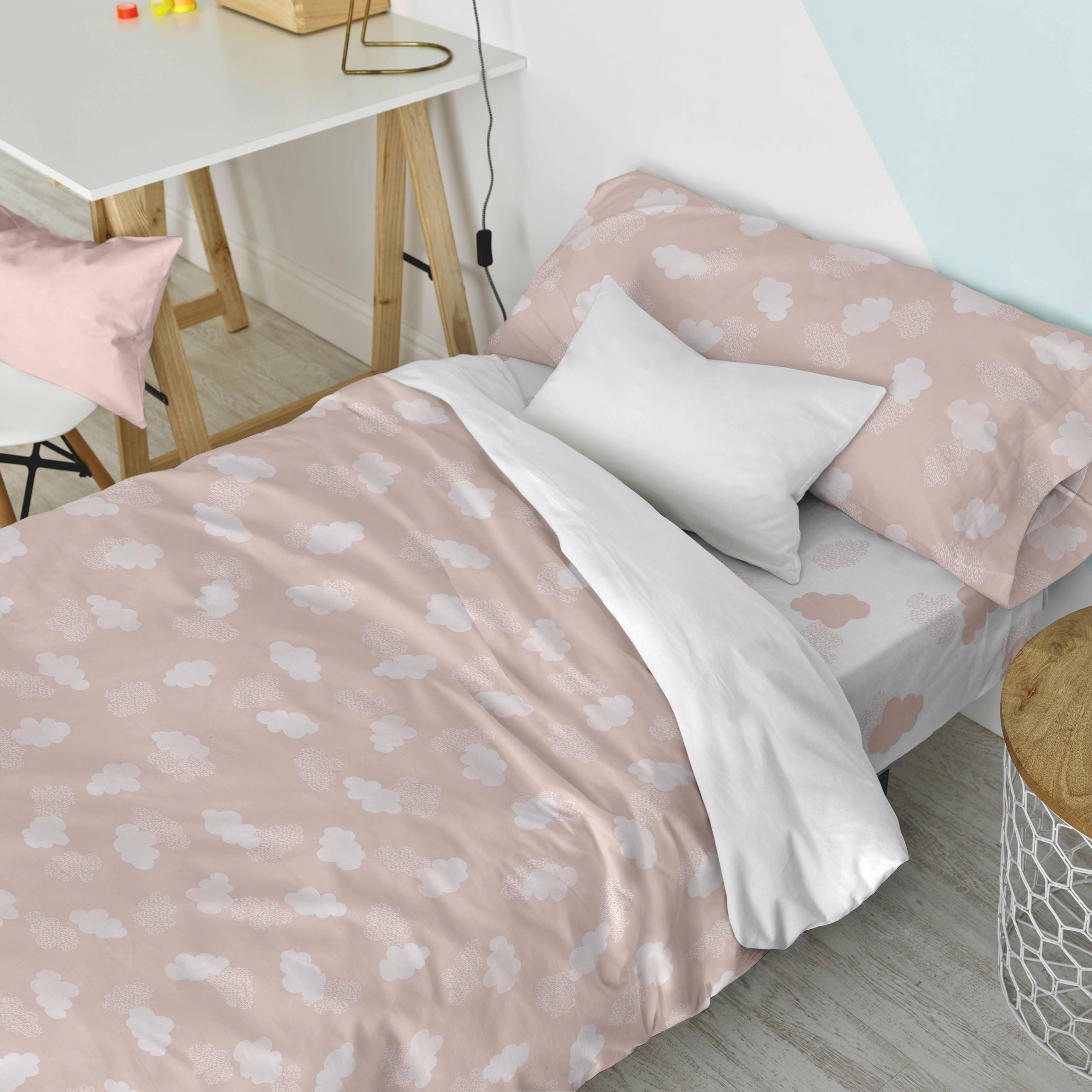 Funda nórdica de nubes rosa 155x220 para evitar el frío en camas de 90