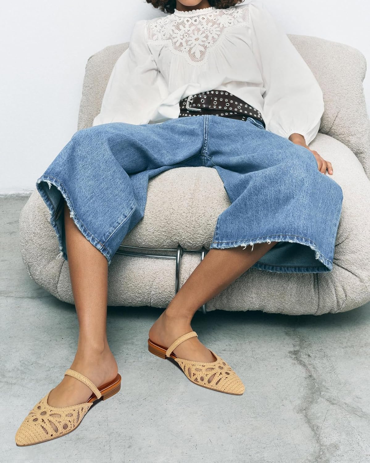 Mesh Mules for Women Comfy Raffia Woven Strap Closed Pointed Toe Mule Flats Casual Slip on Dress Slides Flats - Image 2