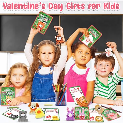 Vista 6 de Aitbay Juguetes de regalo para el día de San Valentín para niños, 28 paquetes de tarjetas del día de San Valentín con mini juego de juguetes