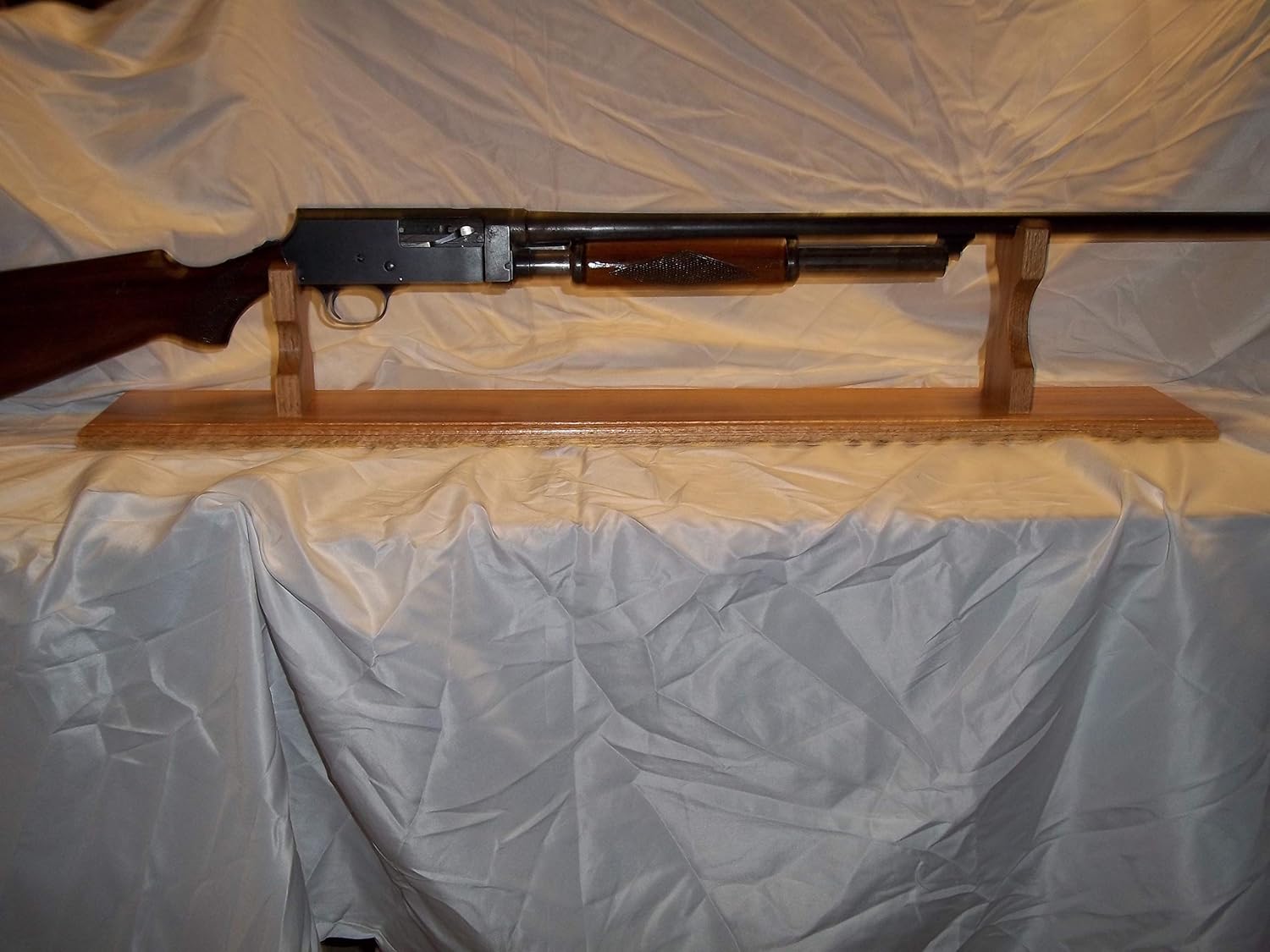 Handmade Beauty Mantle Style Gun Display Rack for Single Barrel Shotgun~ Golden Oak