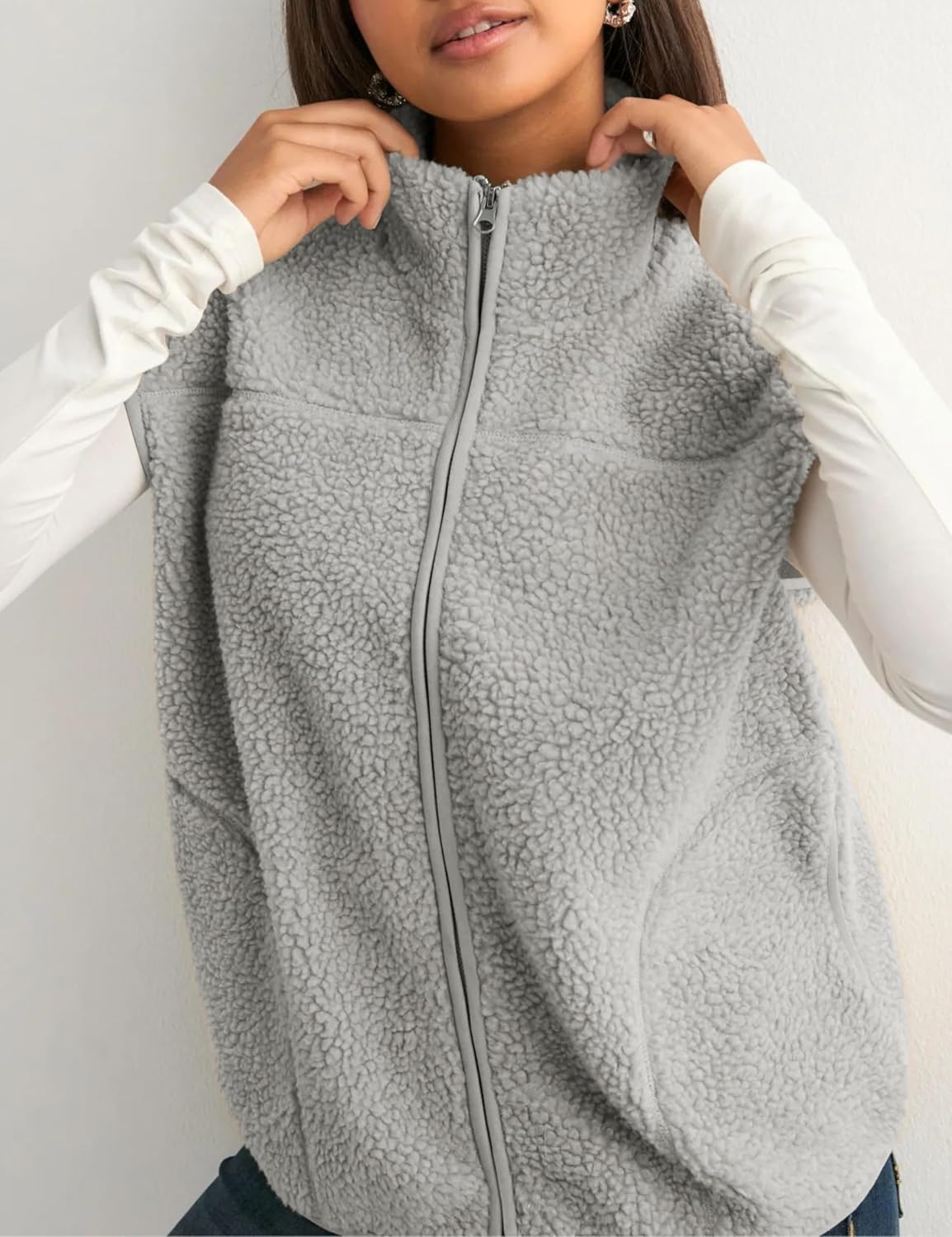 Tanming Womens Fuzzy Sherpa Fleece Vest Lightweight Cozy Sleeveless Gilet Zip Up Jacket with Pockets