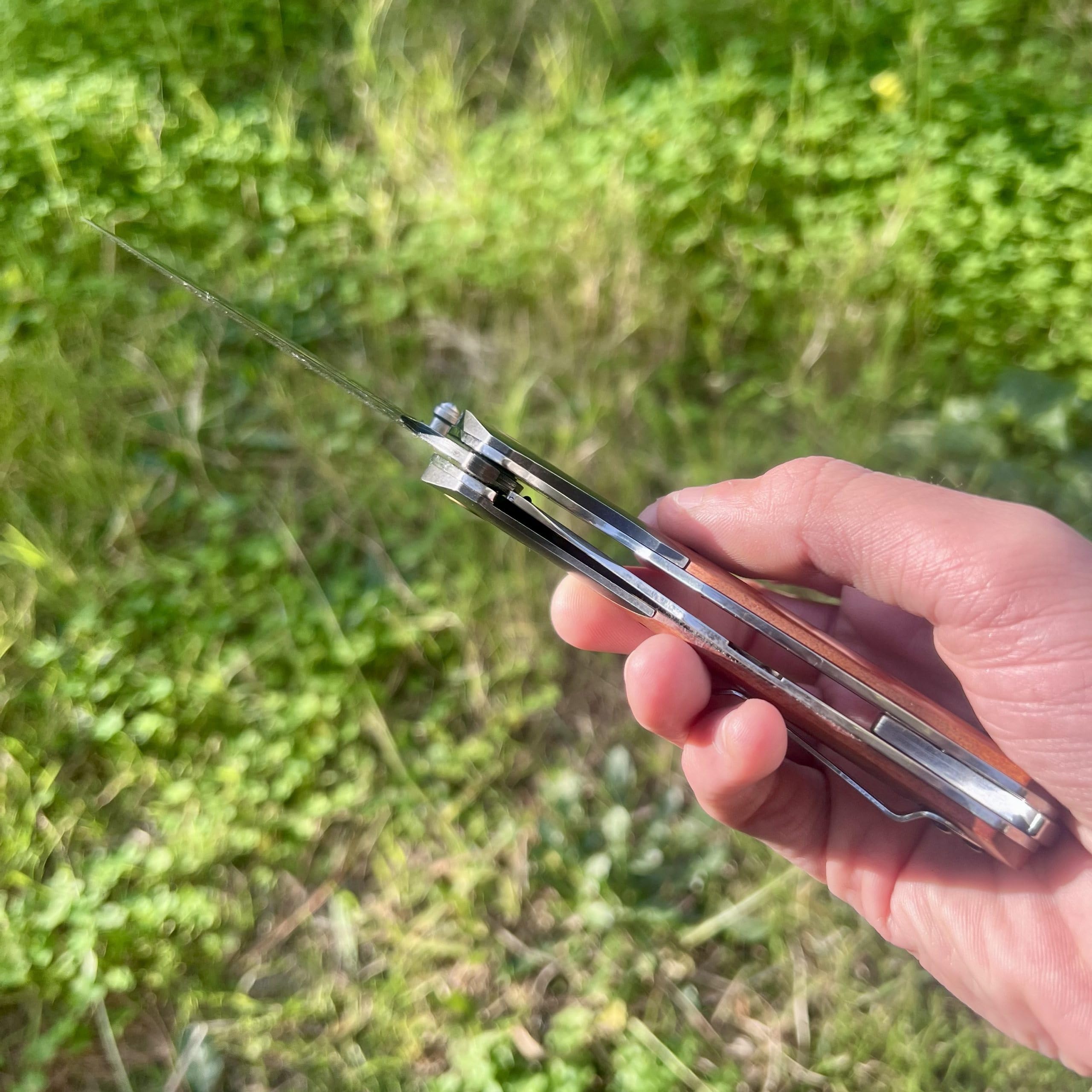 Coltello pieghevole lama acciaio damasco nero lusso camping pesca caccia manico legno edc taglio affilato artigianato collezione esterno regalo uomo bushcraft solido forgia cuscinetto sfere
