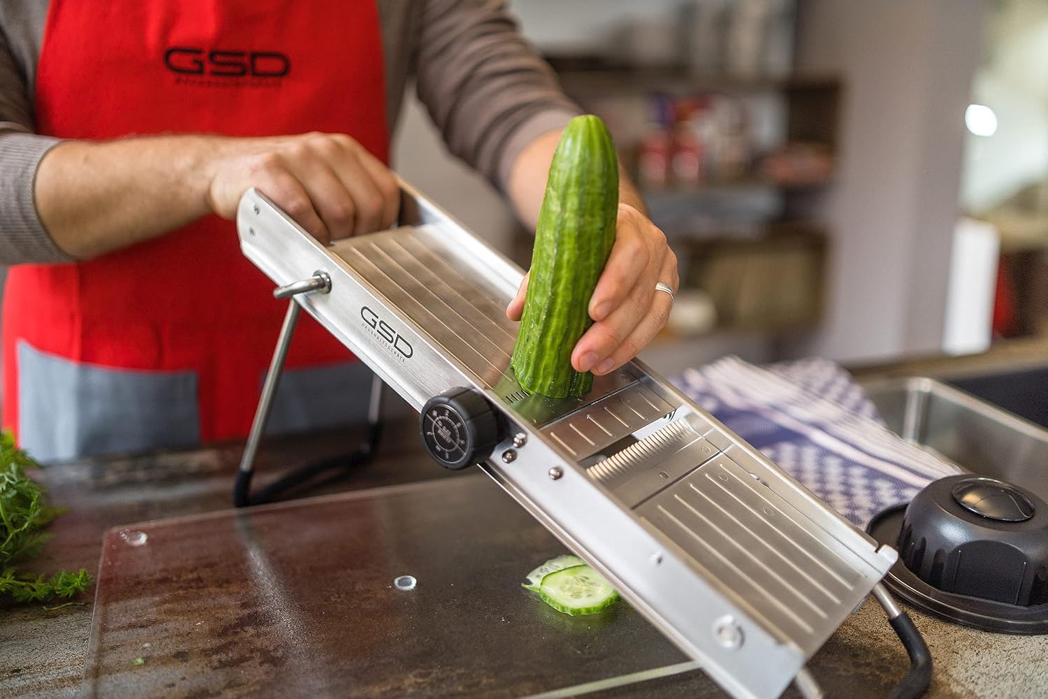 GSD 30060 Professional Mandolin Stainless Steel/Plastic Silver with Ergonomic Rest Holder and Rubber Feet Dimensions 46 x 15.5 x 24 cm