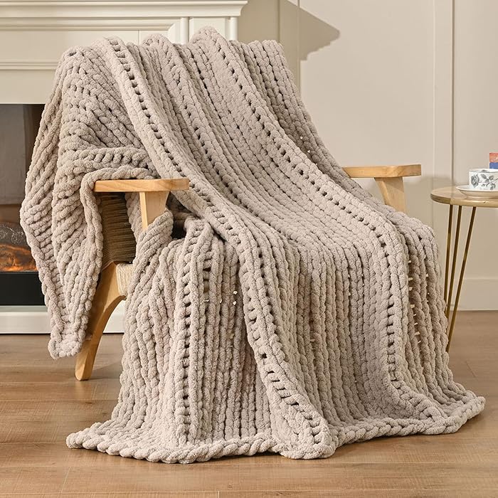 Esterra Chunky Knit Blanket Throw 40"x50", 100% Hand Knitted Chenille Throw Blanket, Cozy Soft Thick Cable Knit Throw Large Rope Knot Crochet Throw Blanket for Sofa Couch Bed, Beige/Linen : Amazon.co.uk: Home & Kitchen