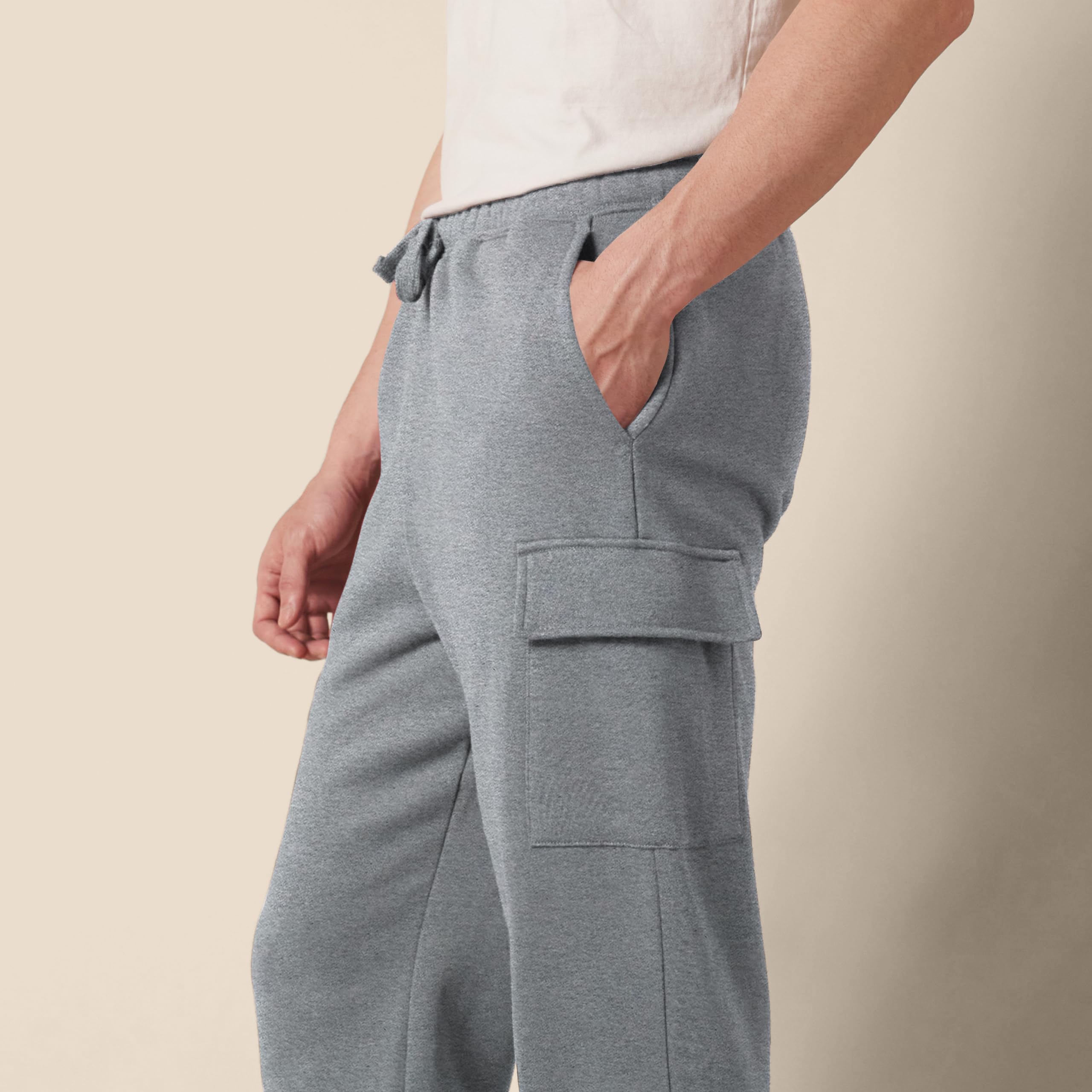 Amazon Essentials Homme Pantalon de Survêtement Cargo en Polaire à Ourlet Ouvert
