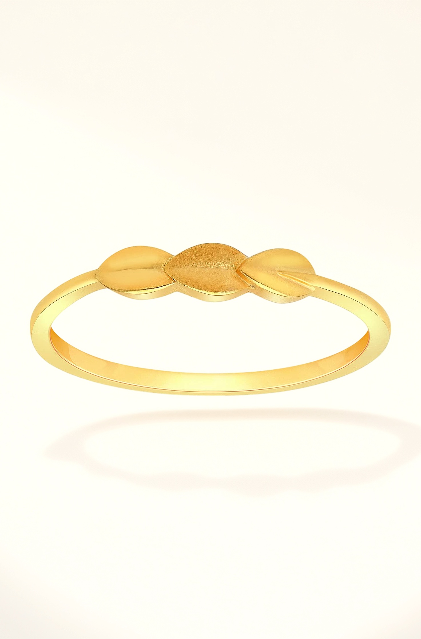 Malabar Gold & Diamonds Gold Ring for Women 22 K | Gold Ring for Women 22k Gold Pure | 22 Kt (916) BIS Hallmark Certified Pure Gold Ring for Birthday, Engagement, Anniversary & Diwali Gift