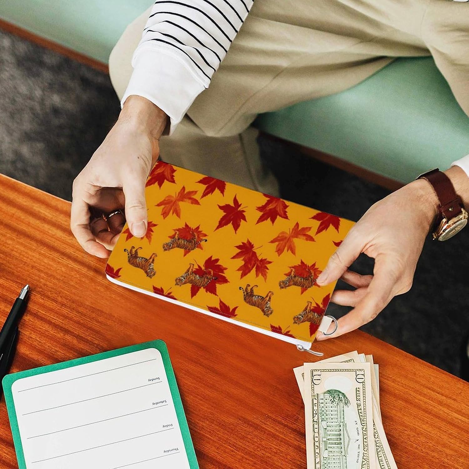 Tiger Maple Leaf Coin Purse Pouch Change Holder With Zip Canvas Clutch Card Wallet for Women Men