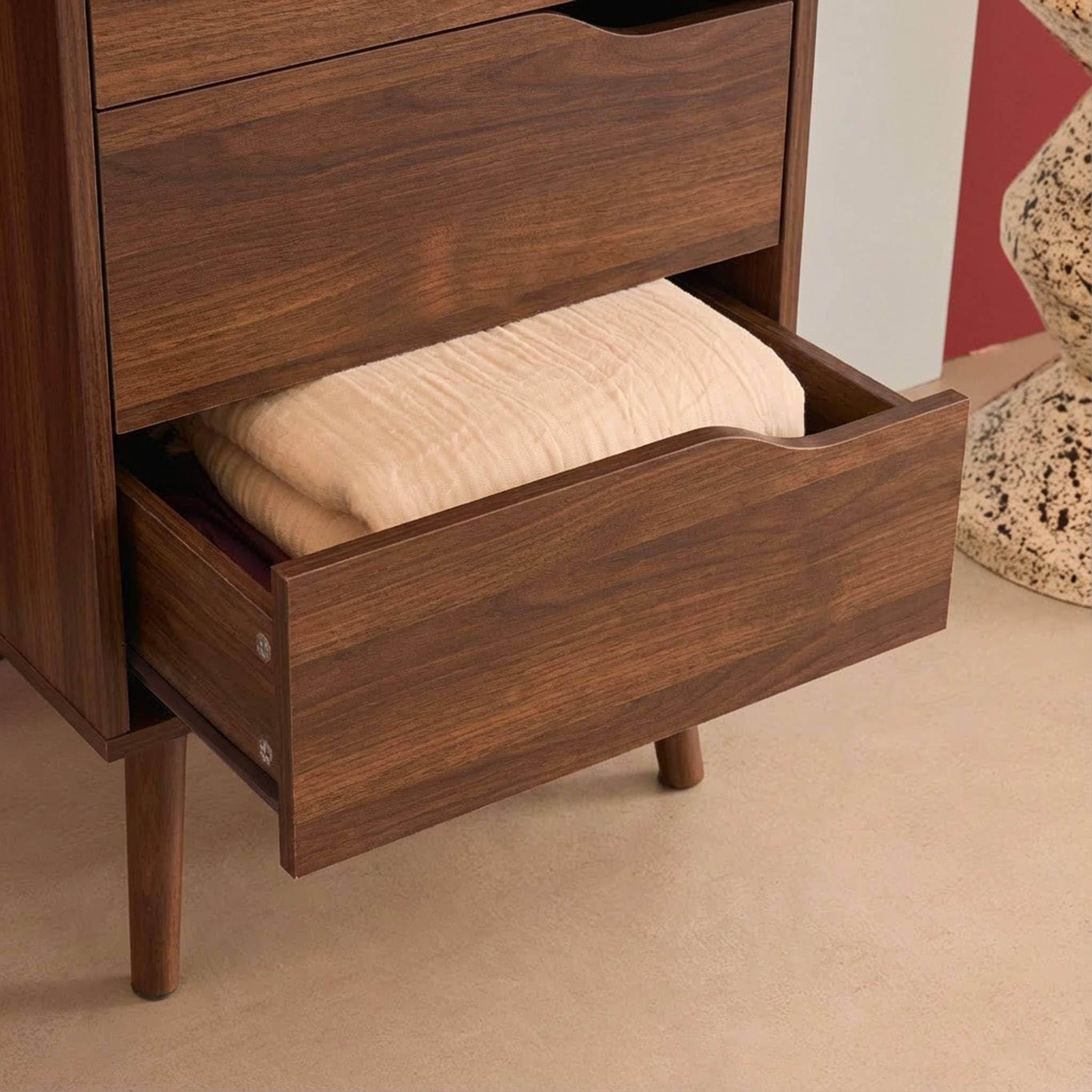 sweeek - Commode chiffonnier décor Bois Noyer 4 tiroirs - 48 x 39.6 x 96 cm - Nepal