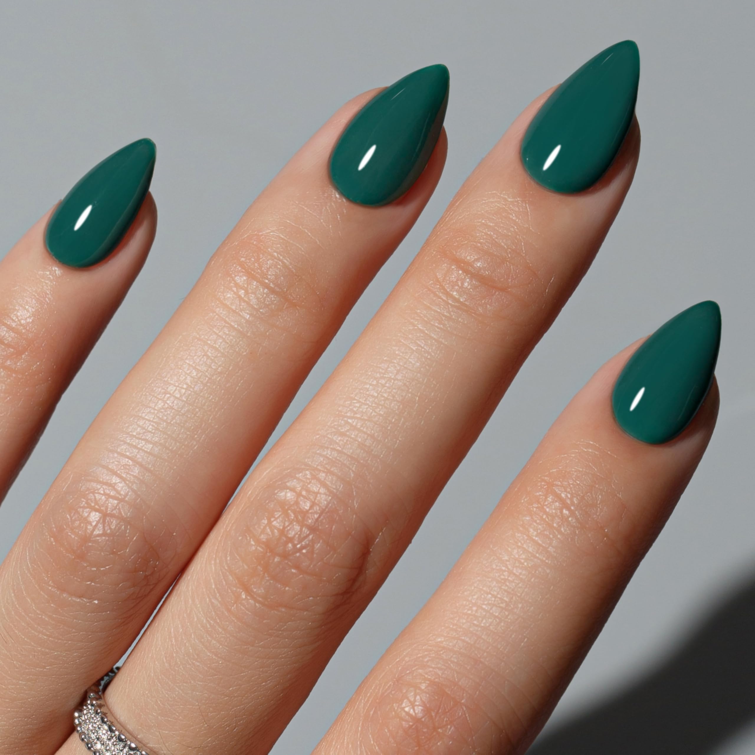 KQueenest Dark Green Press on Nails Short Almond, Short False Nails Press ons, Sheer Emerald Green Fake Nails Medium Stiletto