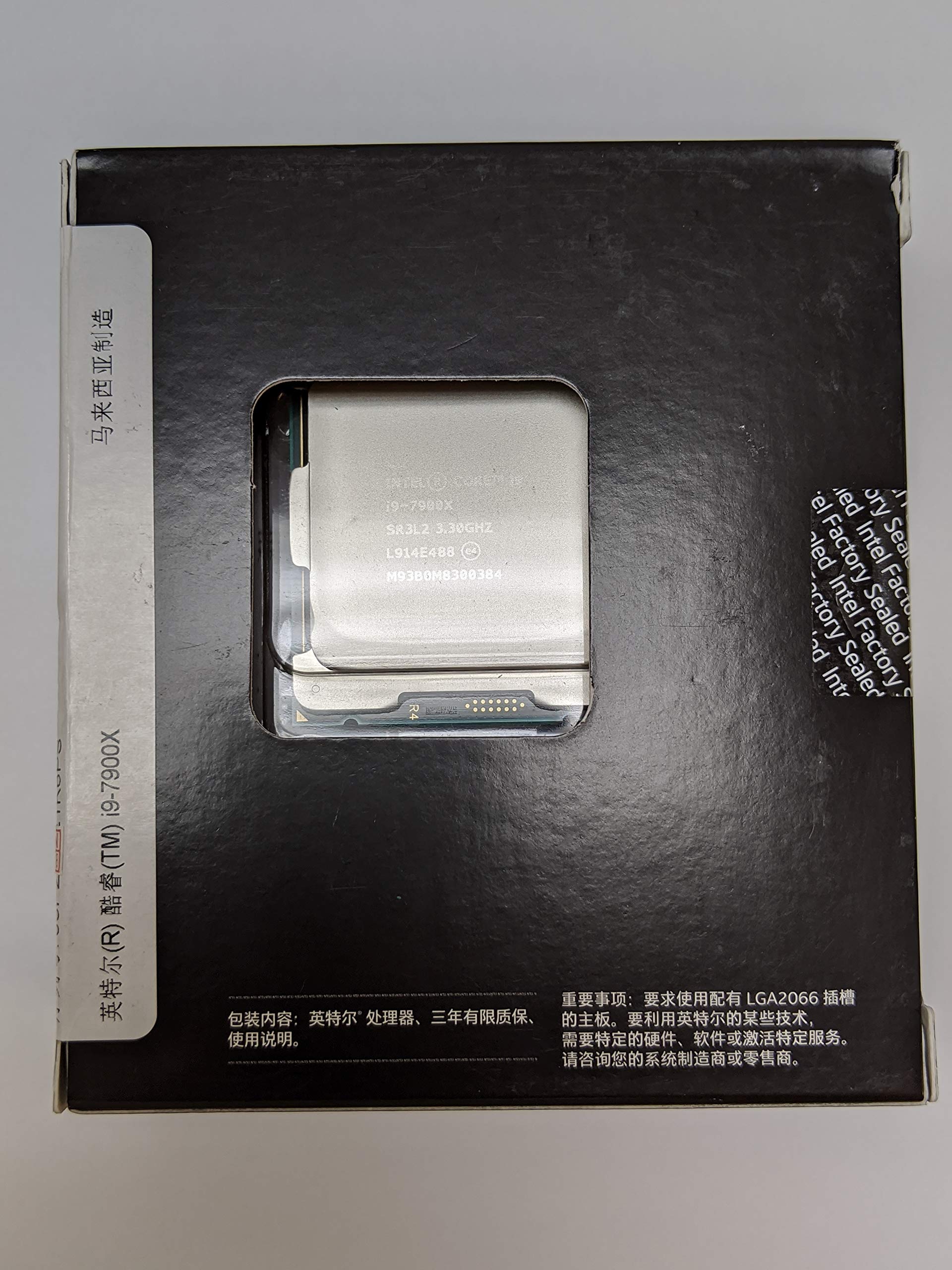 Intel Core i9-7900X Processor 3.3GHz 13.75MB L3 Box - Processors