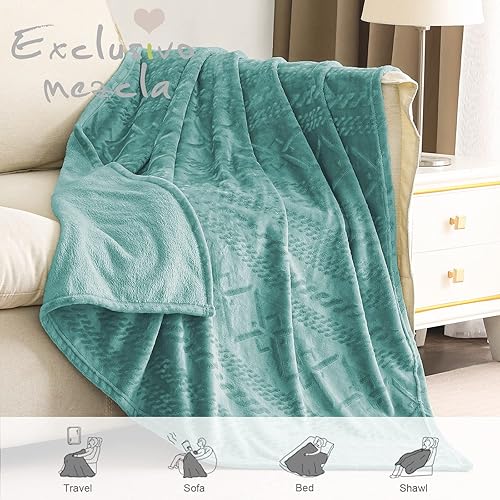 Miniatura 2 de Exclusivo Mezcla Manta suave para sofá, manta de forro polar de 50 x 60 pulgadas, manta de celadón de felpa con patrón geométrico decorativo
