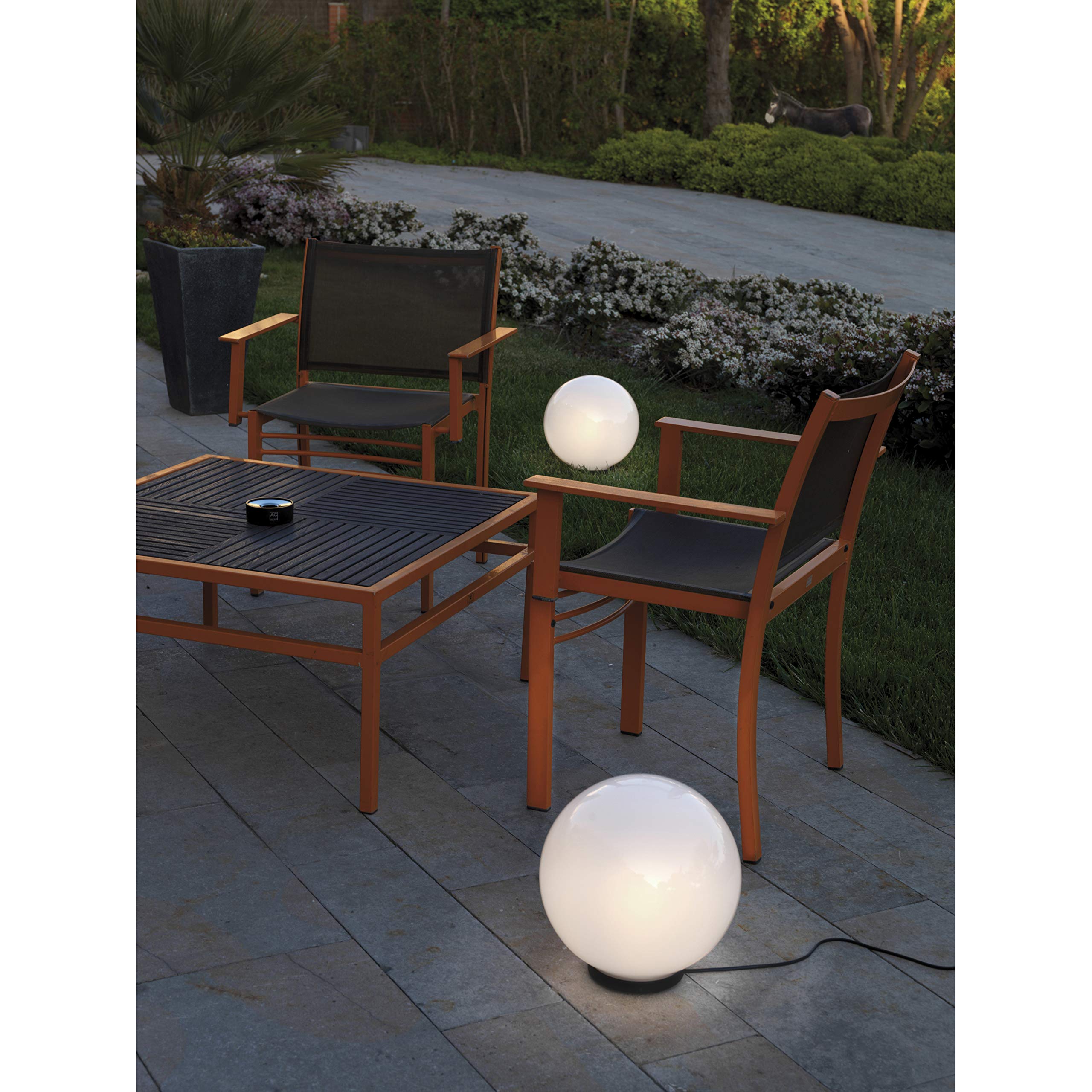 Lámpara de suelo (ø30 cm), E27, 30W, poliamida, IP44, negro- ilumina tus zonas ajardinadas, patios, zonas de relax.